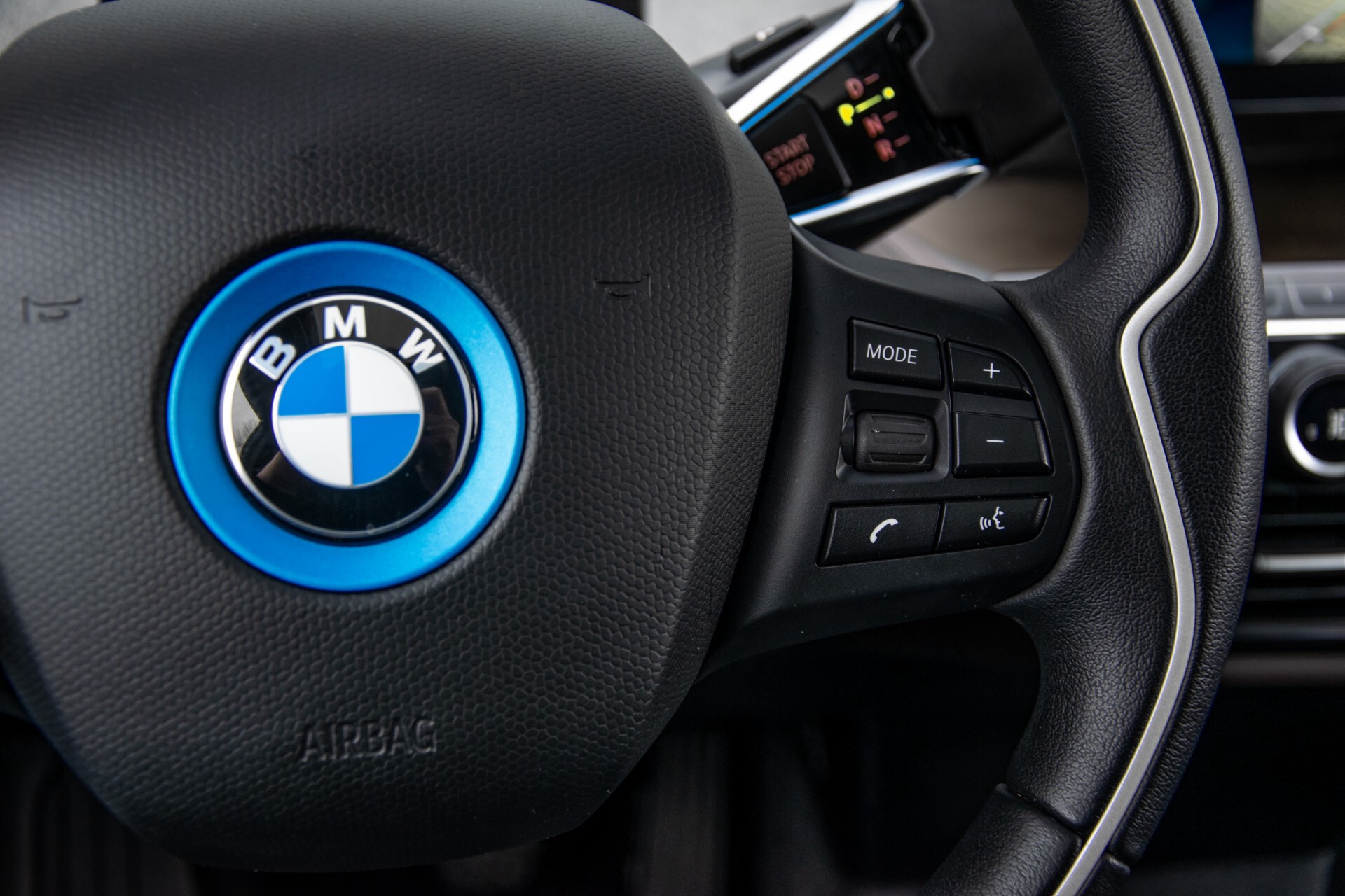 BMW i3 S Executive Edition 120Ah 42 kWh NP€55689/Panorama/20"/Verw-stln/Keyless Foto 14