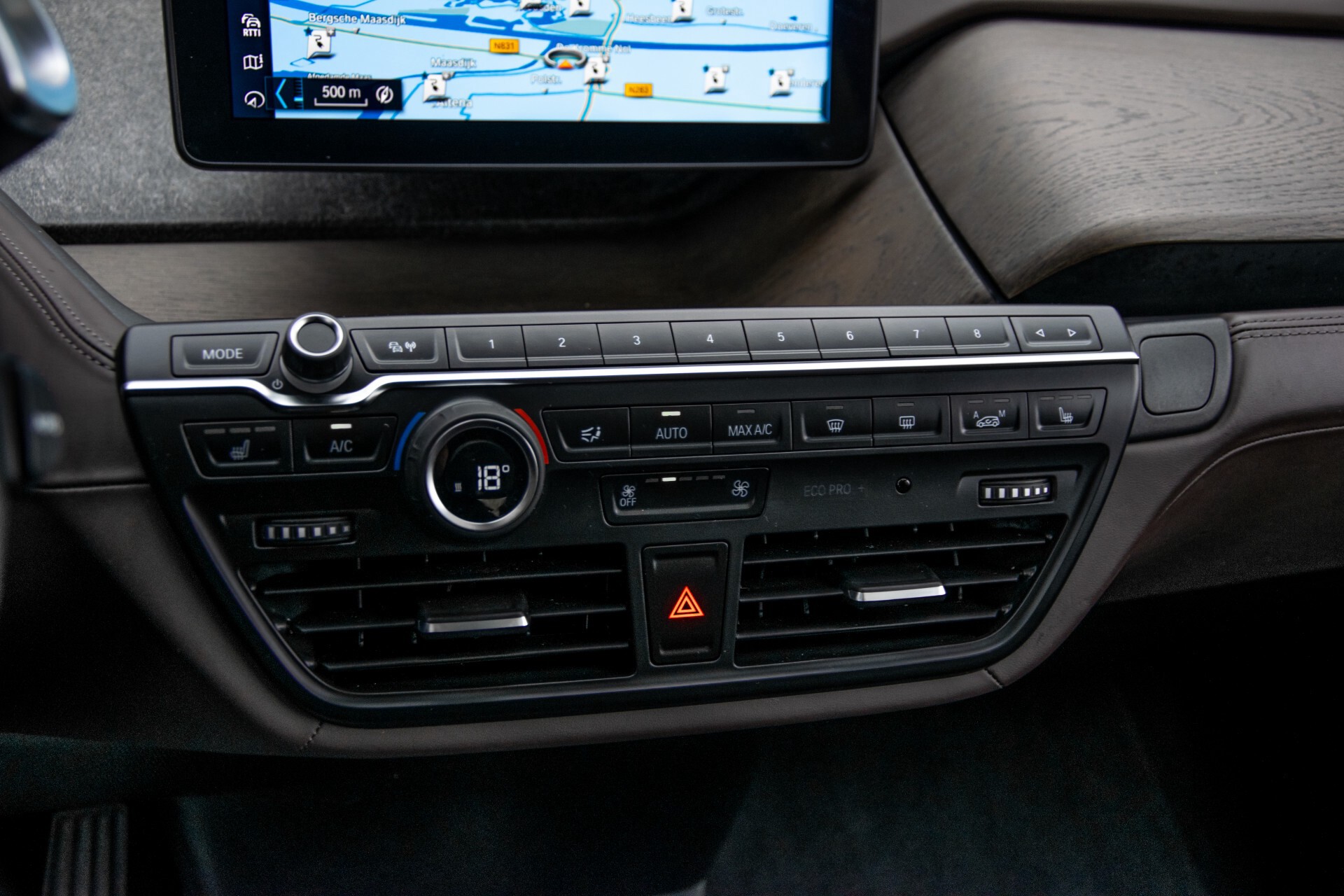 BMW i3 S Executive Edition 120Ah 42 kWh NP€55689/Panorama/20"/Verw-stln/Keyless Foto 17