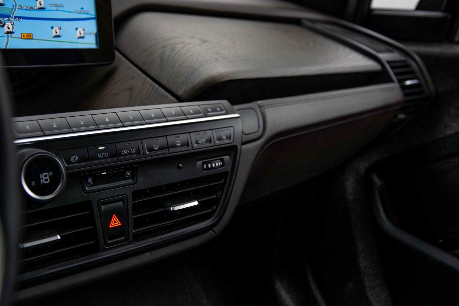 BMW i3 S Executive Edition 120Ah 42 kWh NP€55689/Panorama/20"/Verw-stln/Keyless Foto 19