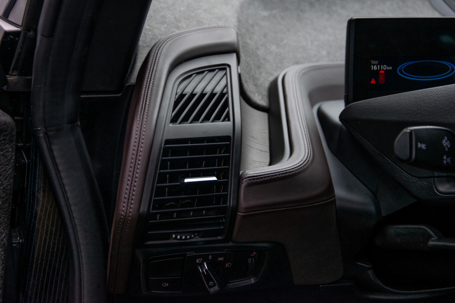 BMW i3 S Executive Edition 120Ah 42 kWh NP€55689/Panorama/20"/Verw-stln/Keyless Foto 36