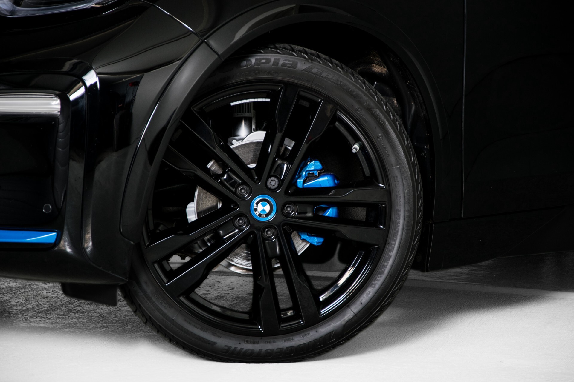 BMW i3 S Executive Edition 120Ah 42 kWh NP€55689/Panorama/20"/Verw-stln/Keyless Foto 45