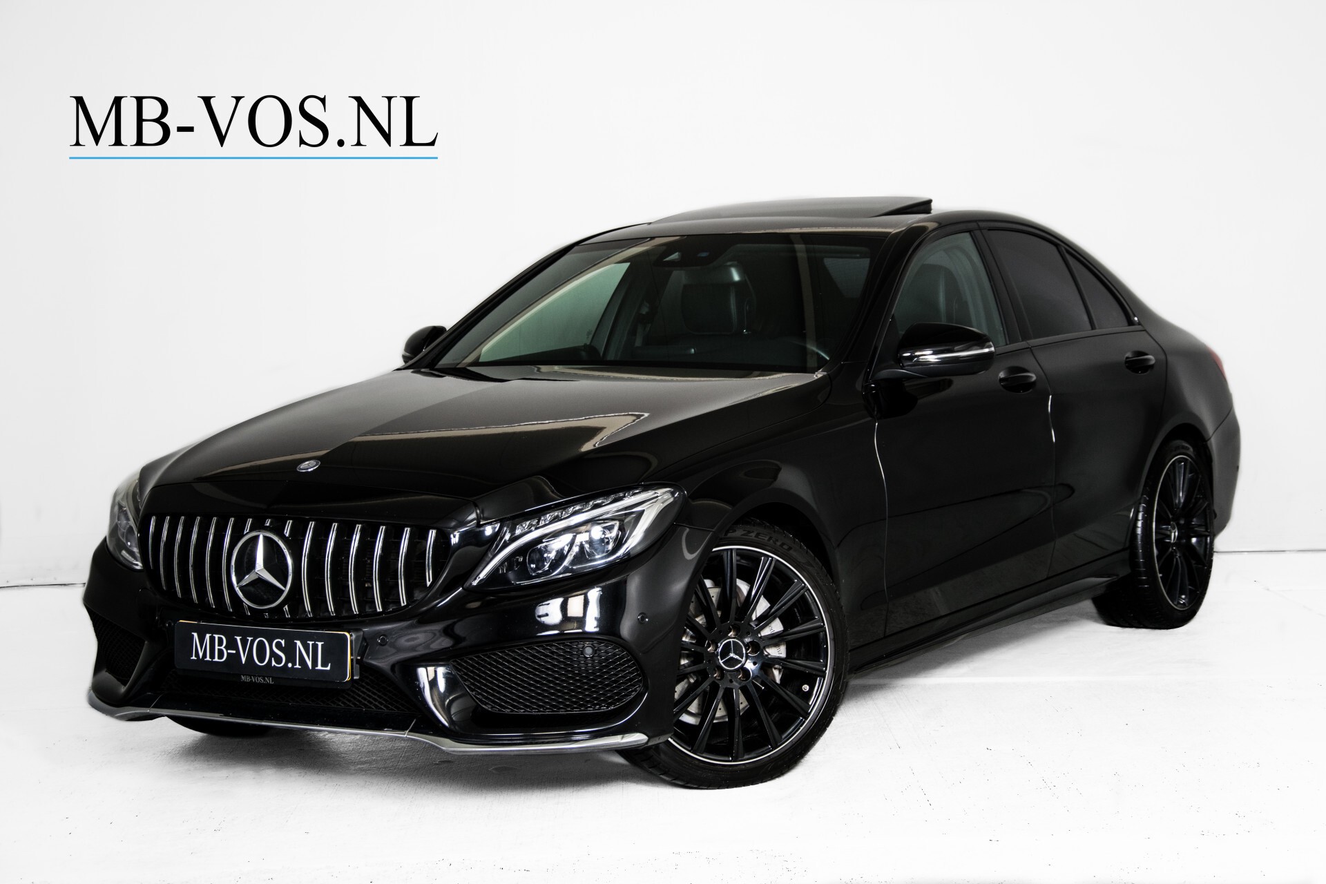 Mercedes-Benz C-Klasse 220 Bluetec AMG Schuifdak/Camera/LED/Night Aut7 Foto 1