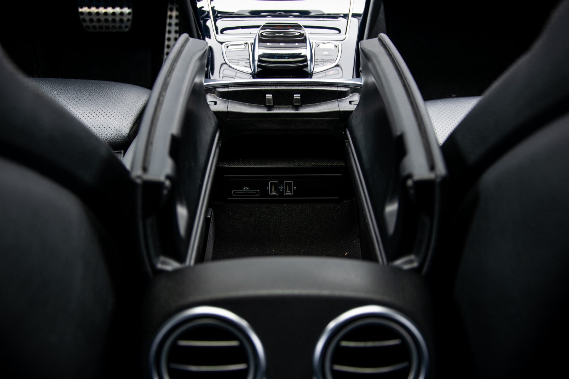 Mercedes-Benz C-Klasse 220 Bluetec AMG Schuifdak/Camera/LED/Night Aut7 Foto 43