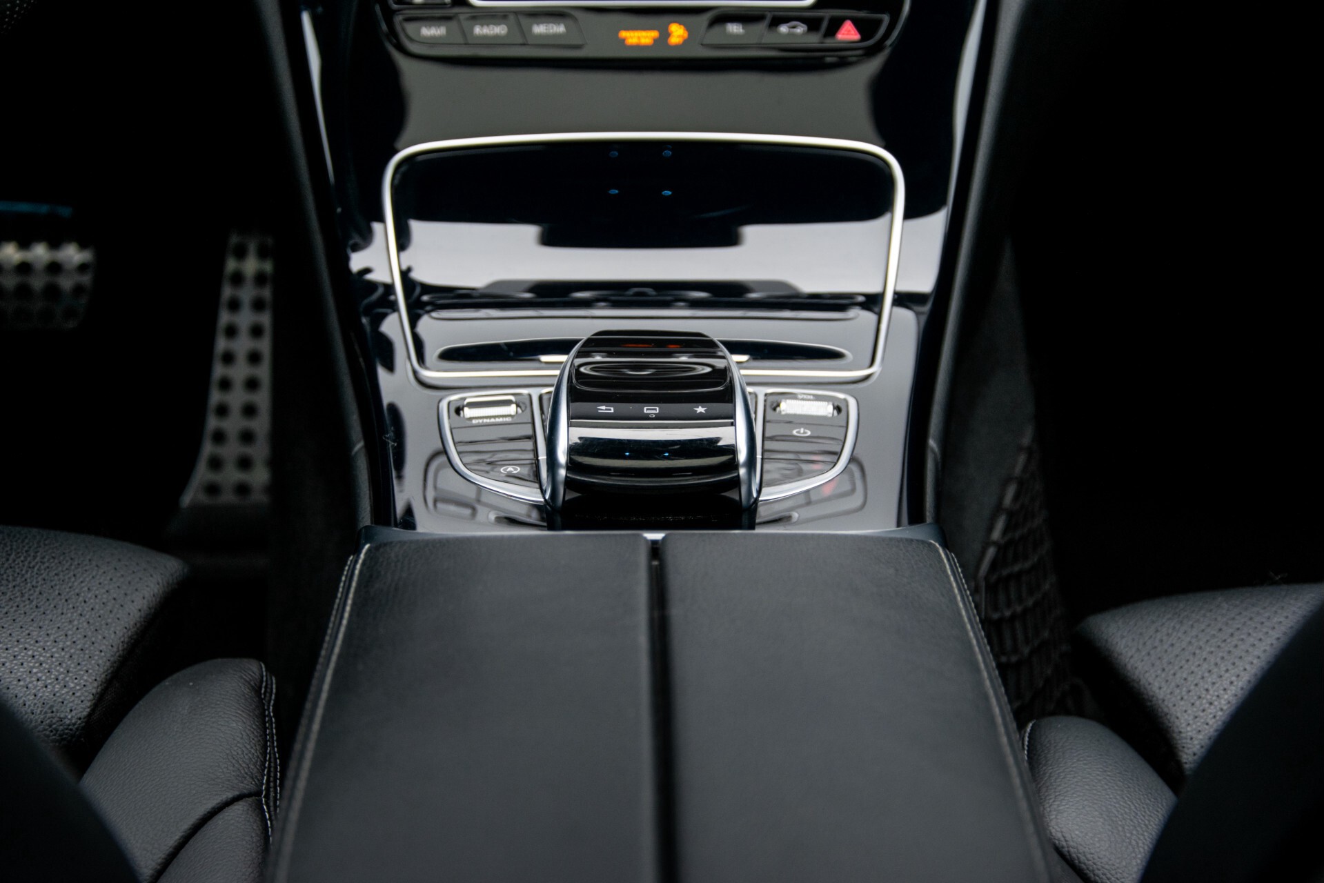 Mercedes-Benz C-Klasse 220 Bluetec AMG Schuifdak/Camera/LED/Night Aut7 Foto 45