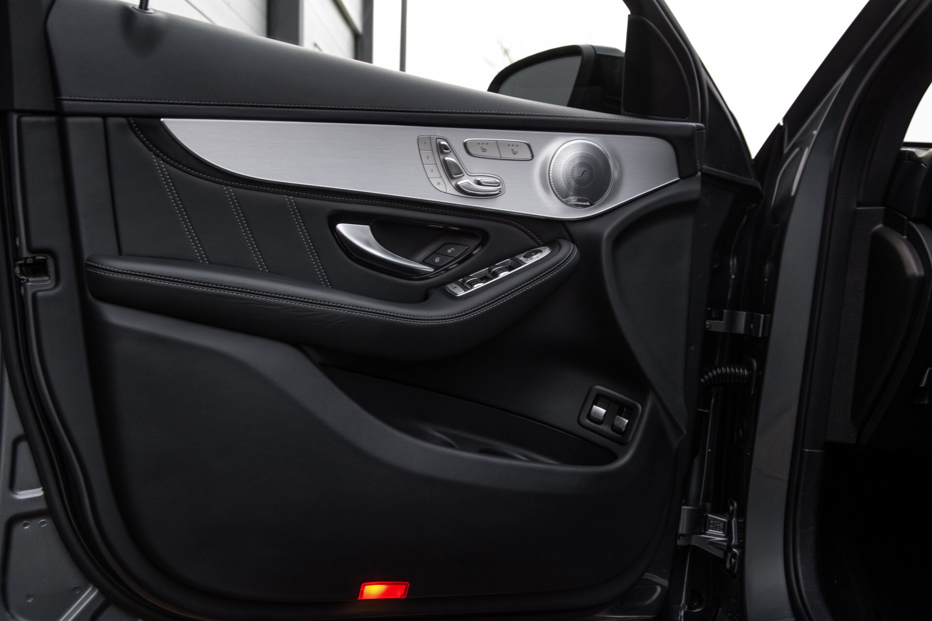 Mercedes-Benz GLC Coupé 63 S AMG 4MATIC+ Carbon/Night/Nappa/Trhk/Drivers Package Aut9 Foto 25