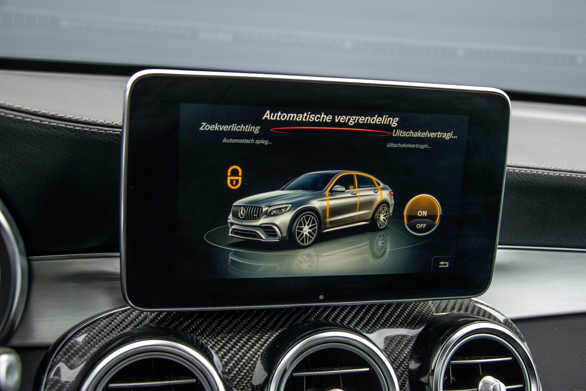 Mercedes-Benz GLC Coupé 63 S AMG 4MATIC+ Carbon/Night/Nappa/Trhk/Drivers Package Aut9 Foto 26