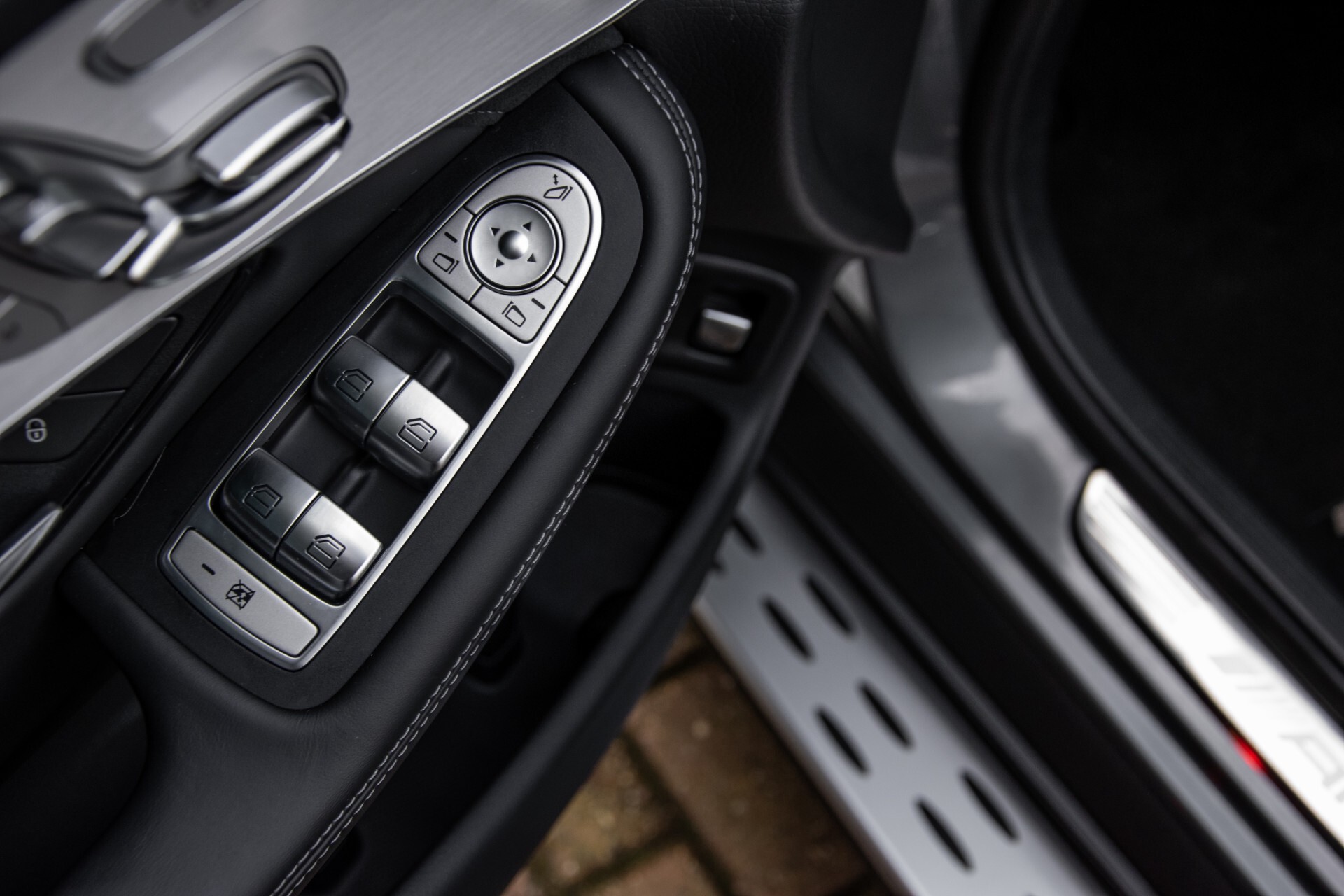 Mercedes-Benz GLC Coupé 63 S AMG 4MATIC+ Carbon/Night/Nappa/Trhk/Drivers Package Aut9 Foto 31