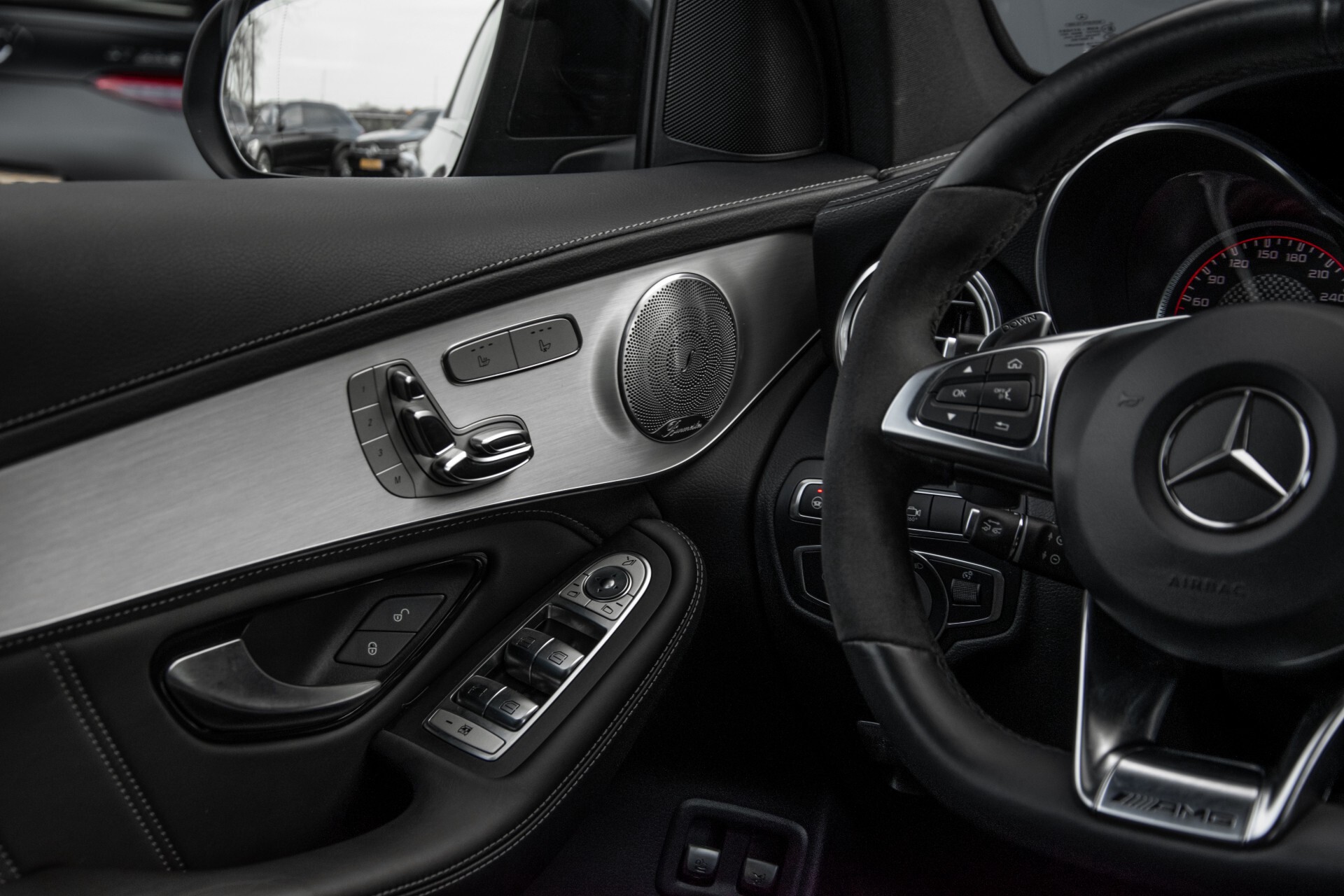 Mercedes-Benz GLC Coupé 63 S AMG 4MATIC+ Carbon/Night/Nappa/Trhk/Drivers Package Aut9 Foto 54