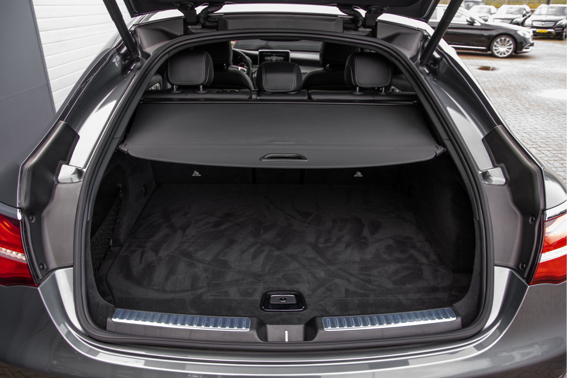 Mercedes-Benz GLC Coupé 63 S AMG 4MATIC+ Carbon/Night/Nappa/Trhk/Drivers Package Aut9 Foto 58