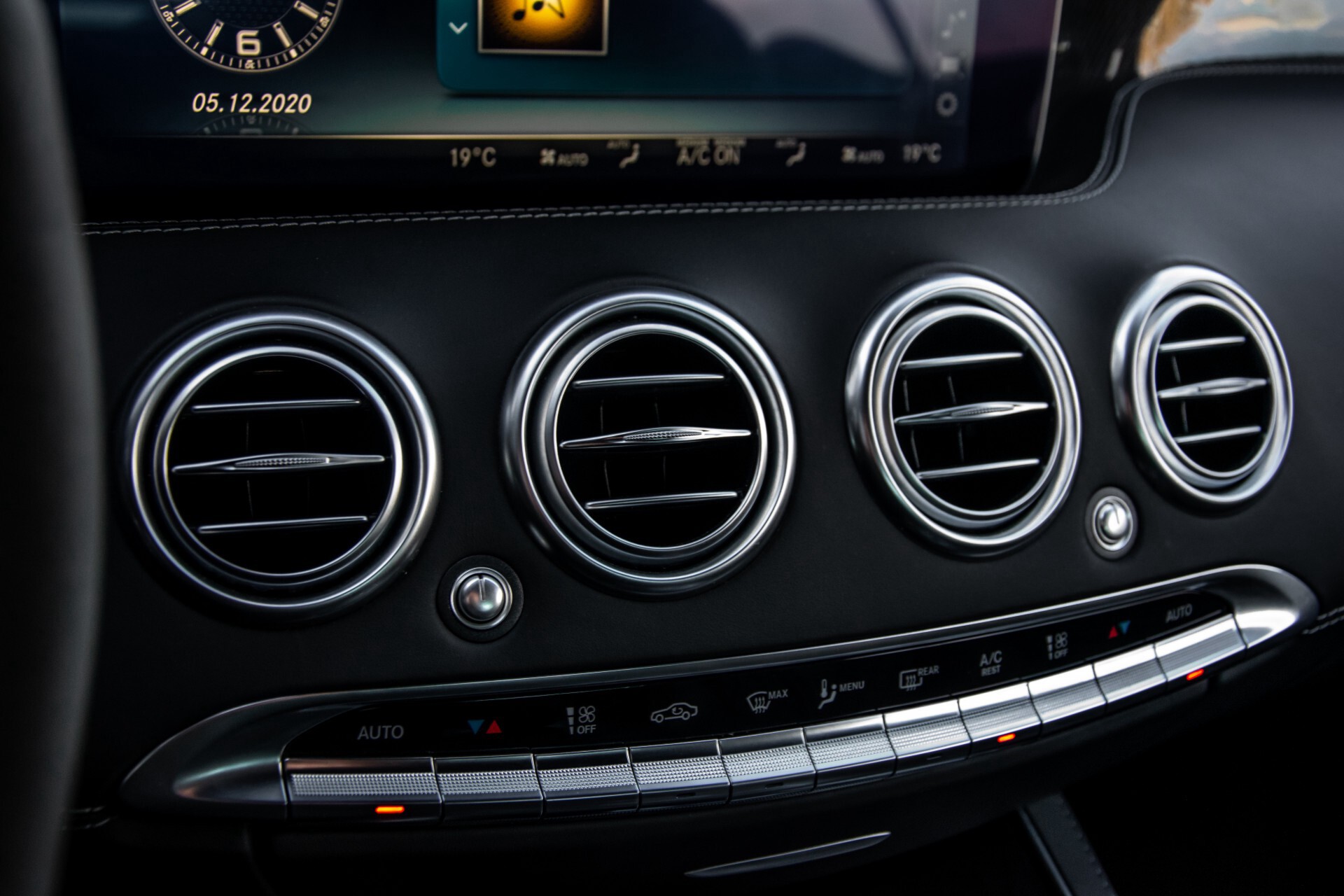 Mercedes-Benz S-Klasse Cabrio 63 AMG 4M+ Keramisch/Burmester High End 3D/Carbon/Driverspack/Blackpack Aut9 Foto 34