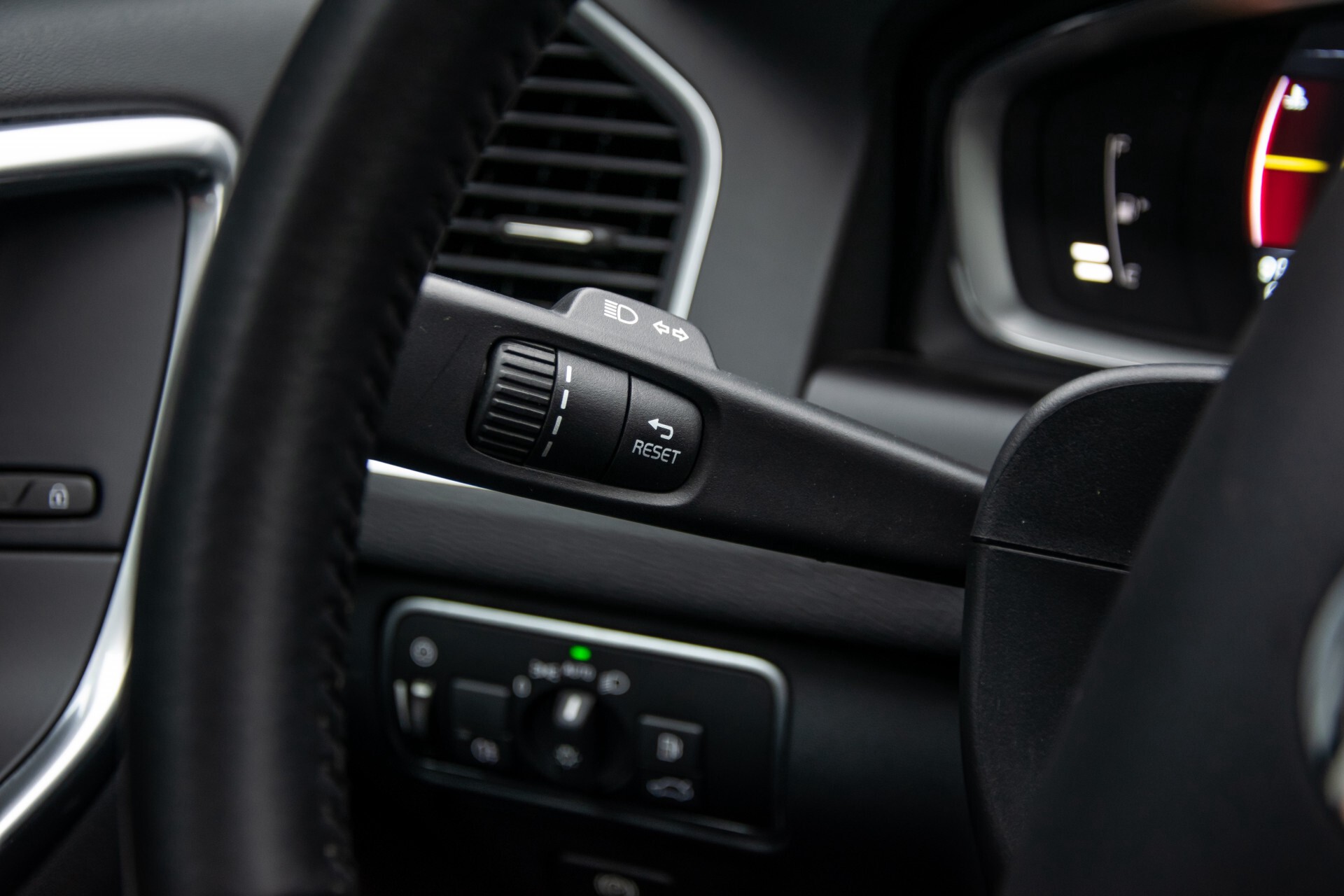 Volvo XC60 2.0 T5 FWD Ocean Race Panorama/Leer/Dealer OH Aut8 Foto 11