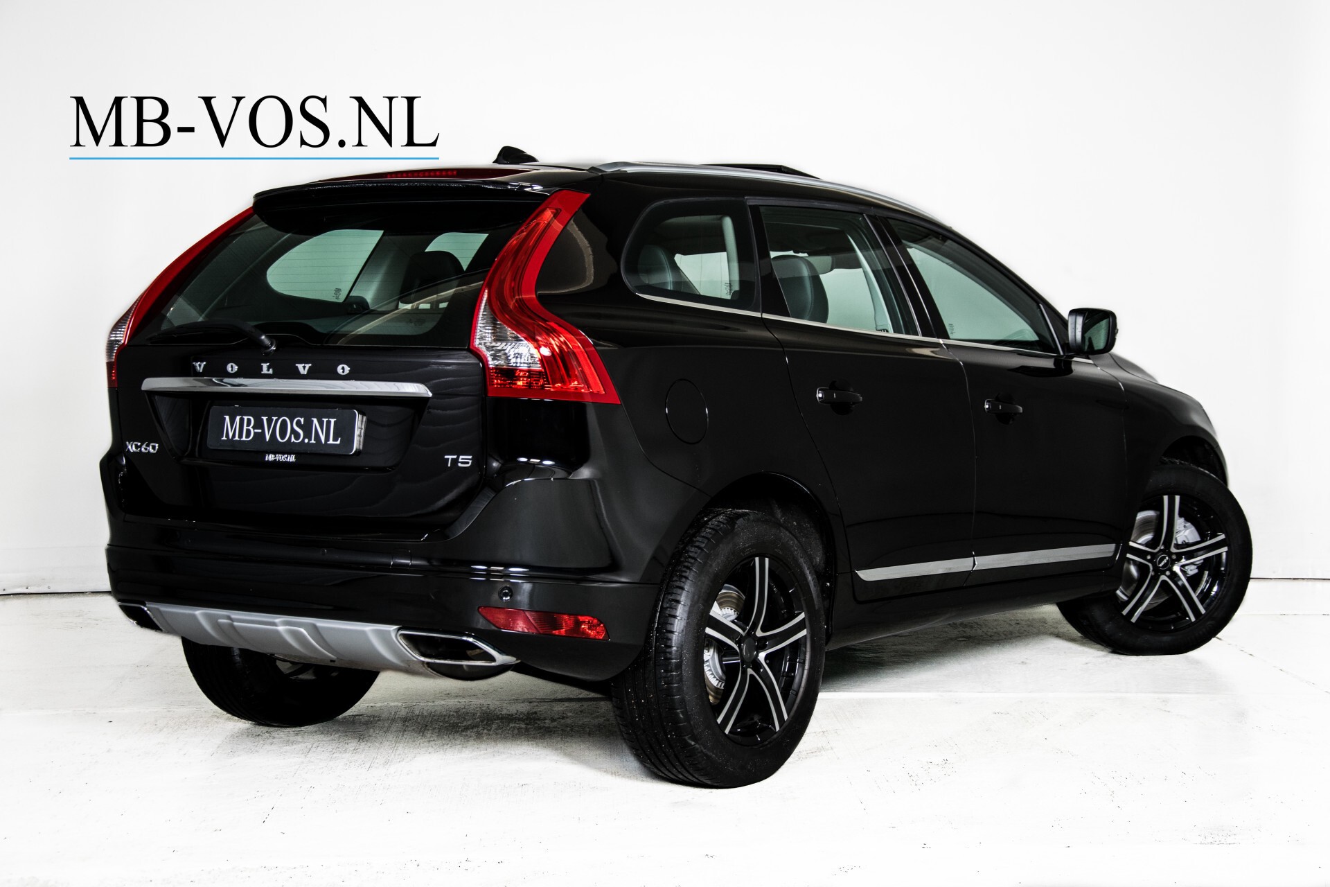 Volvo XC60 2.0 T5 FWD Ocean Race Panorama/Leer/Dealer OH Aut8 Foto 2