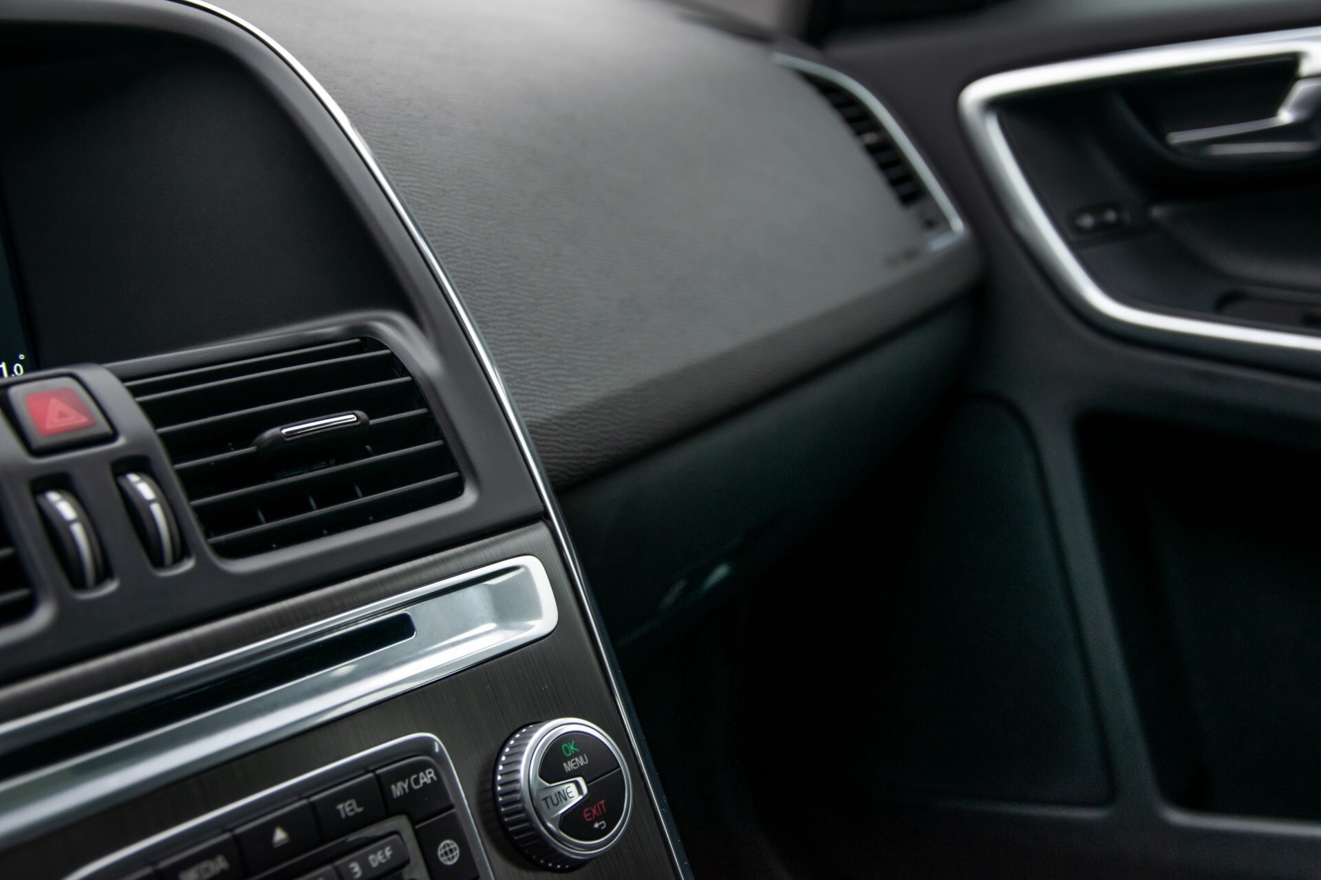 Volvo XC60 2.0 T5 FWD Ocean Race Panorama/Leer/Dealer OH Aut8 Foto 22