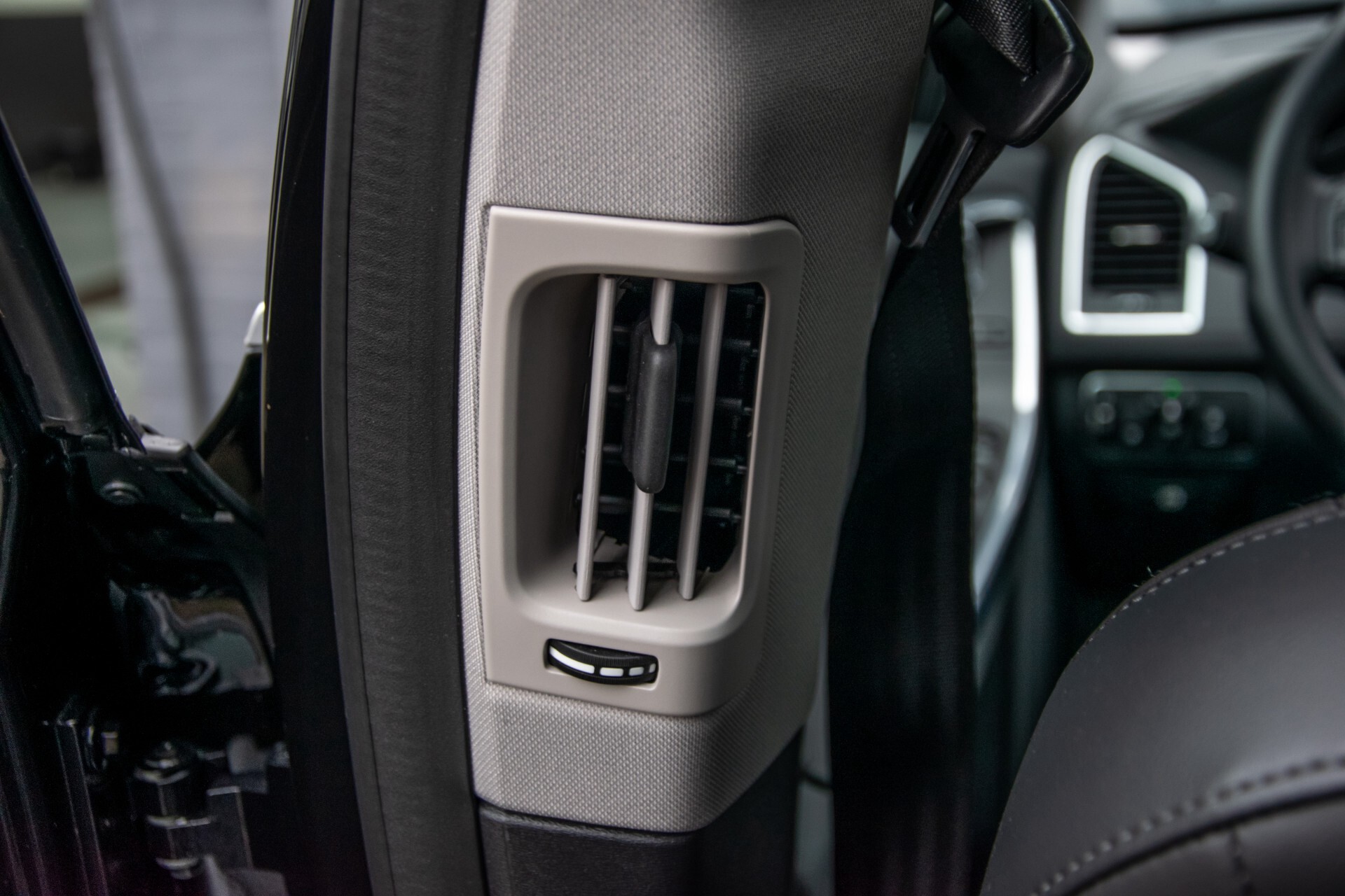 Volvo XC60 2.0 T5 FWD Ocean Race Panorama/Leer/Dealer OH Aut8 Foto 34