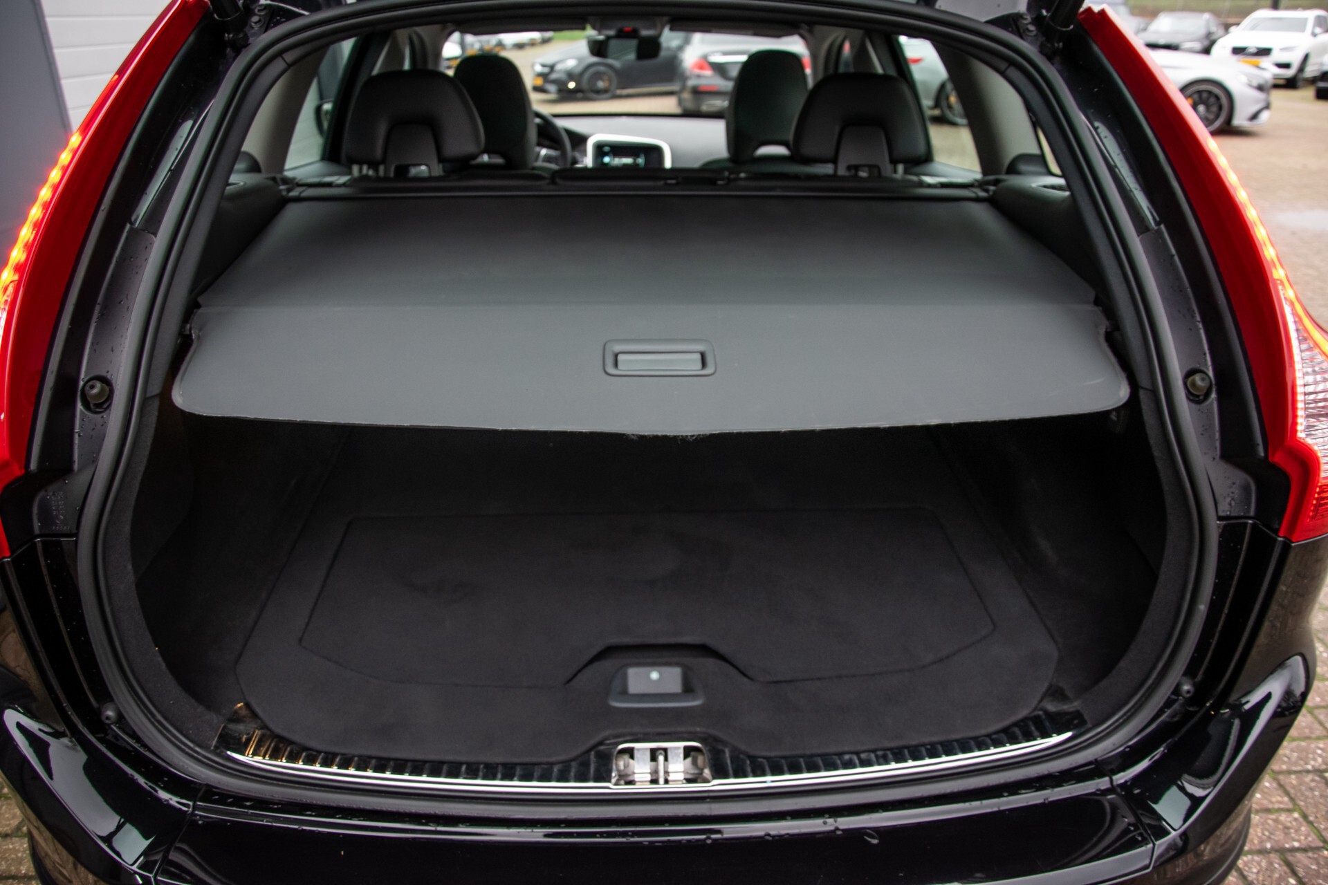 Volvo XC60 2.0 T5 FWD Ocean Race Panorama/Leer/Dealer OH Aut8 Foto 42