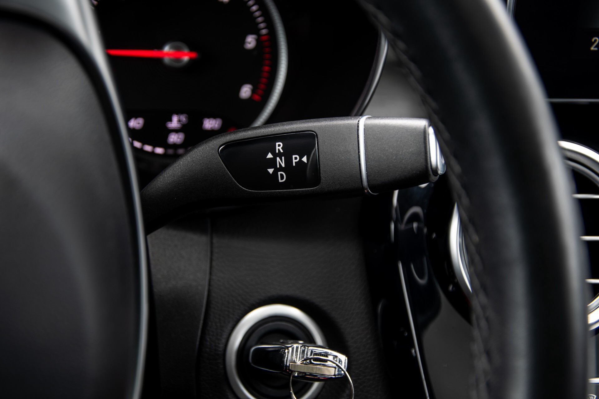 Mercedes-Benz GLC 220 d 4-M AMG/Distronic/Panorama/Comand/HUD/Afn-Trhk Aut9 Foto 14