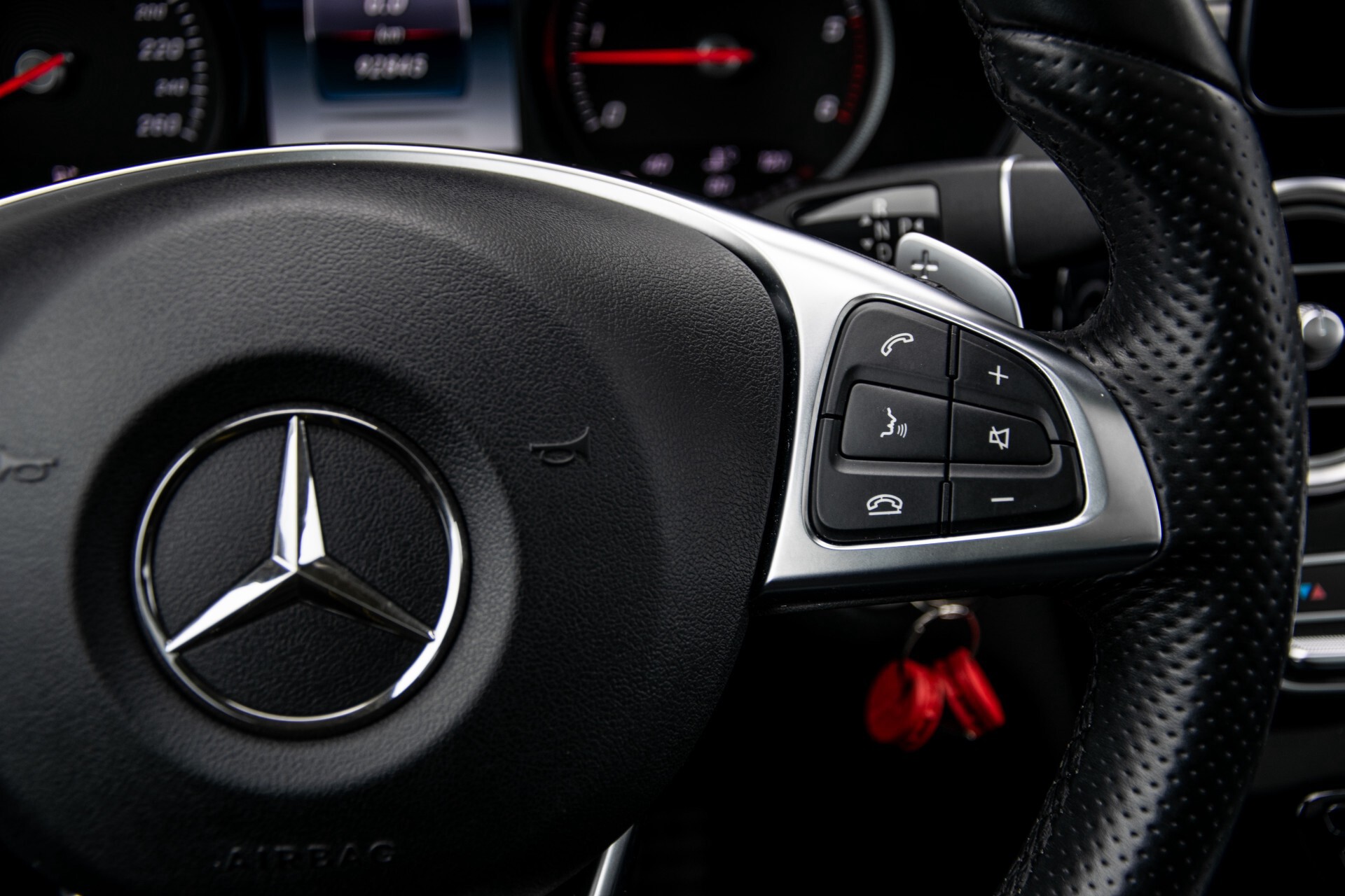 Mercedes-Benz GLC 220 d 4-M AMG/Distronic/Panorama/Comand/HUD/Afn-Trhk Aut9 Foto 15