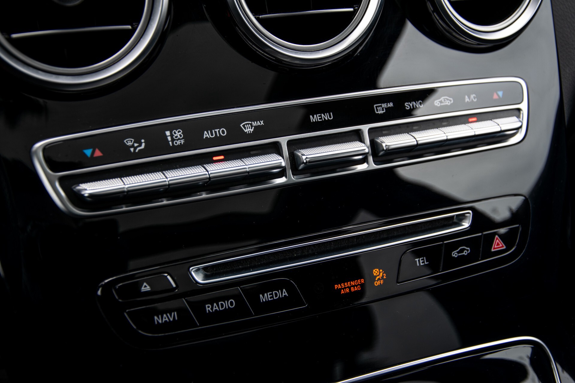 Mercedes-Benz GLC 220 d 4-M AMG/Distronic/Panorama/Comand/HUD/Afn-Trhk Aut9 Foto 25