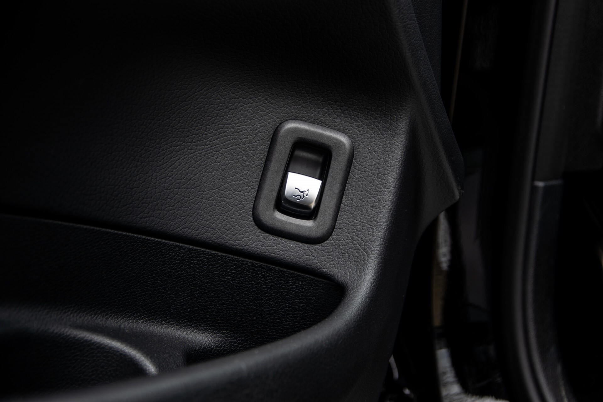 Mercedes-Benz GLC 220 d 4-M AMG/Distronic/Panorama/Comand/HUD/Afn-Trhk Aut9 Foto 38