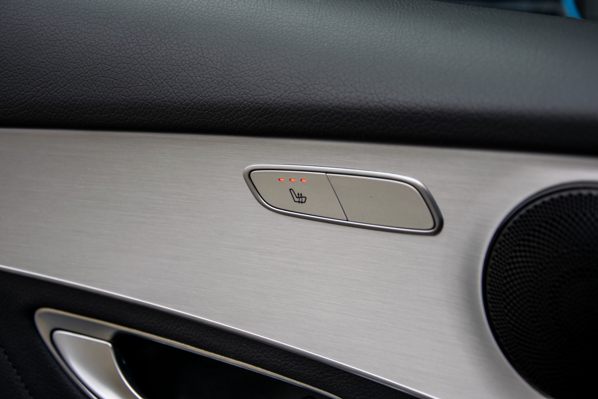 Mercedes-Benz GLC 220 d 4-M AMG/Distronic/Panorama/Comand/HUD/Afn-Trhk Aut9 Foto 39