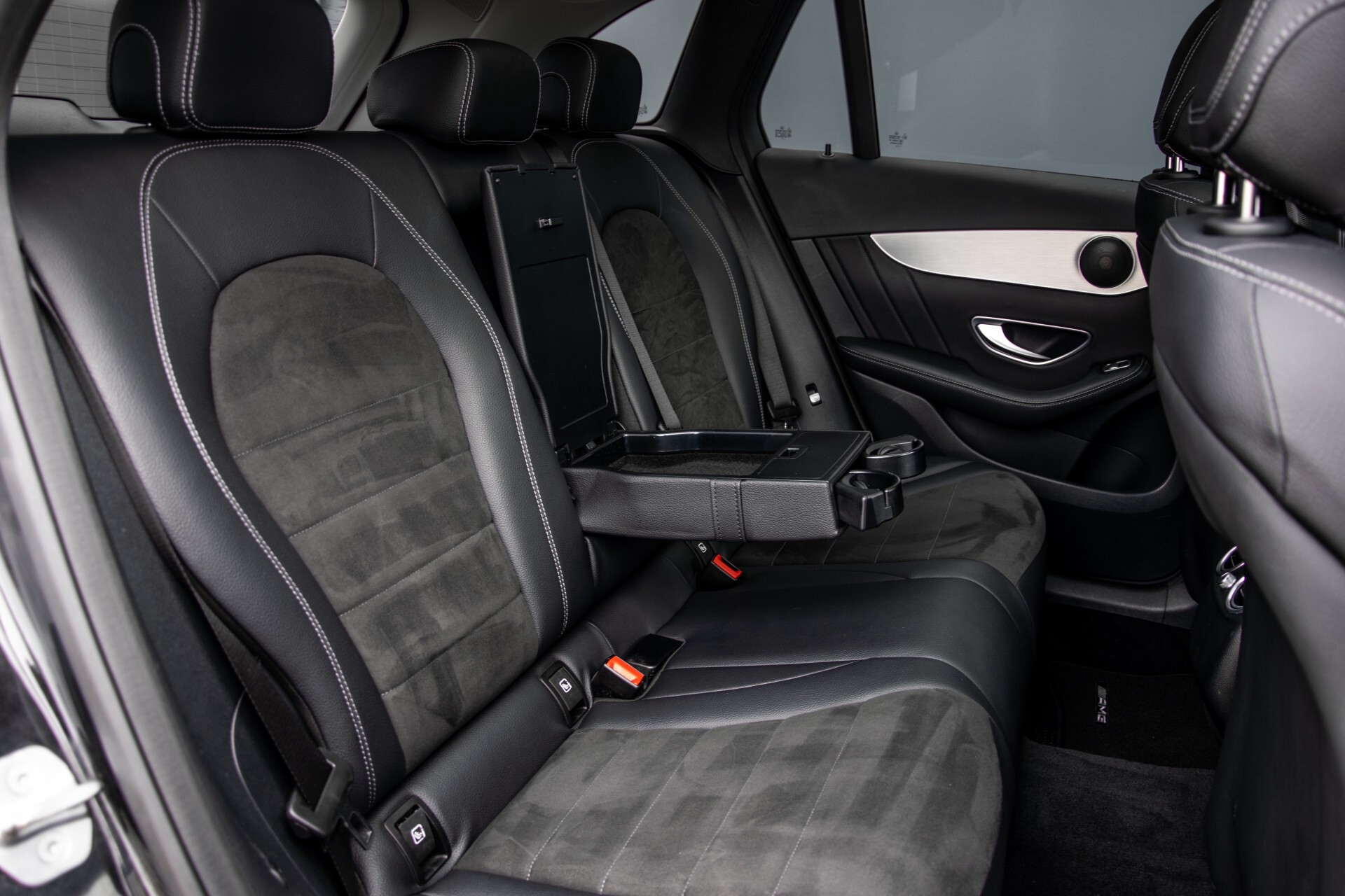 Mercedes-Benz GLC 220 d 4-M AMG/Distronic/Panorama/Comand/HUD/Afn-Trhk Aut9 Foto 5