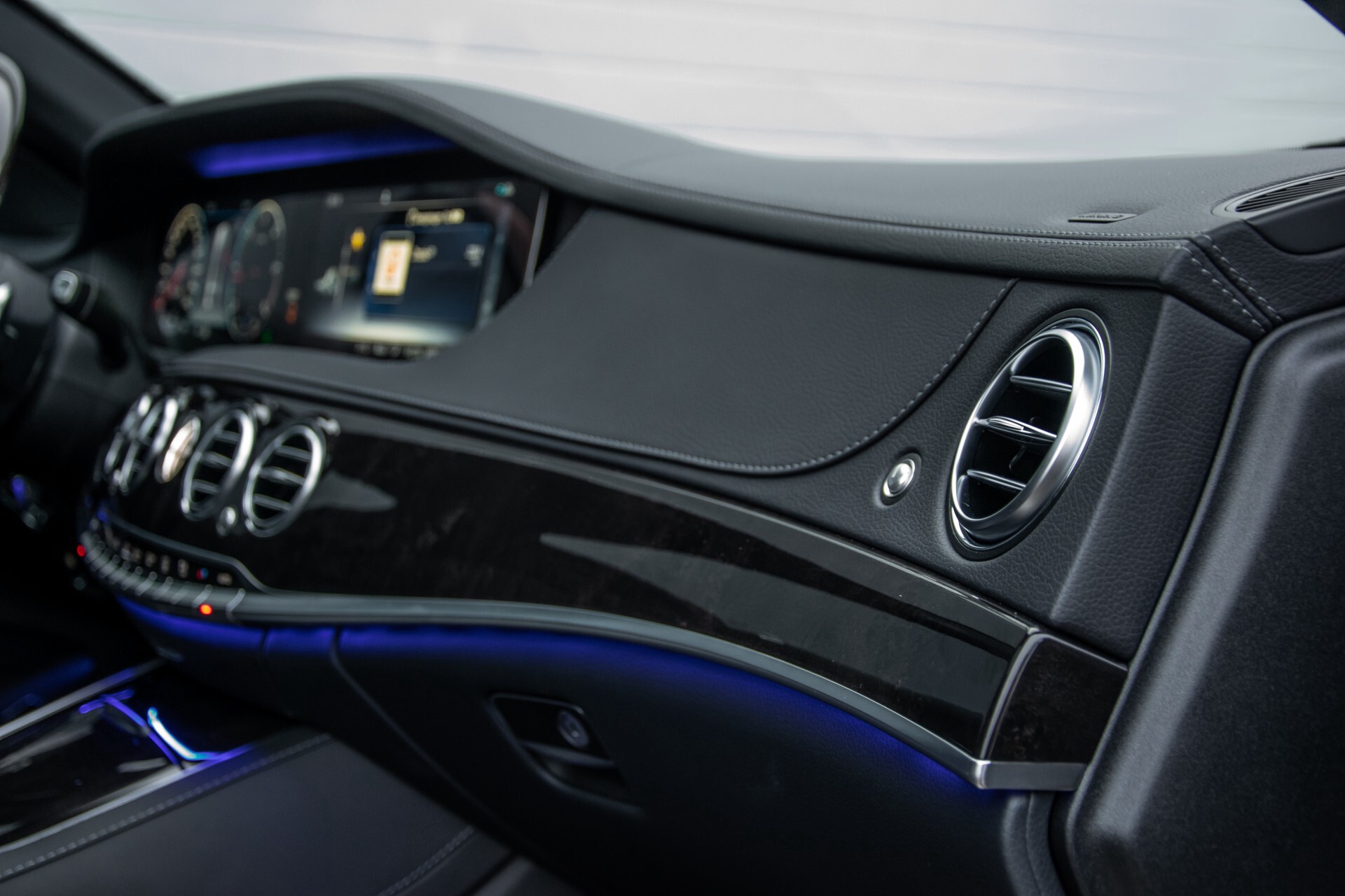 Mercedes-Benz S-Klasse 400d 4-M Lang AMG Standkachel/Massage/Distronic/Entertainment Aut9 Foto 19