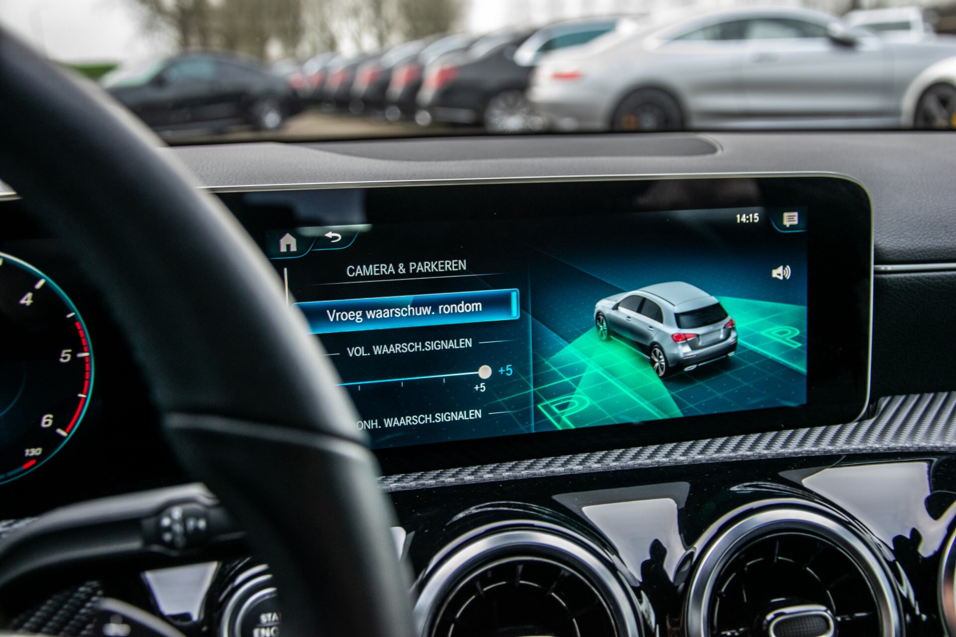 Mercedes-Benz A-Klasse 180 d Style MBUX/Camera/Stoelverwarming/LED Aut7 Foto 31