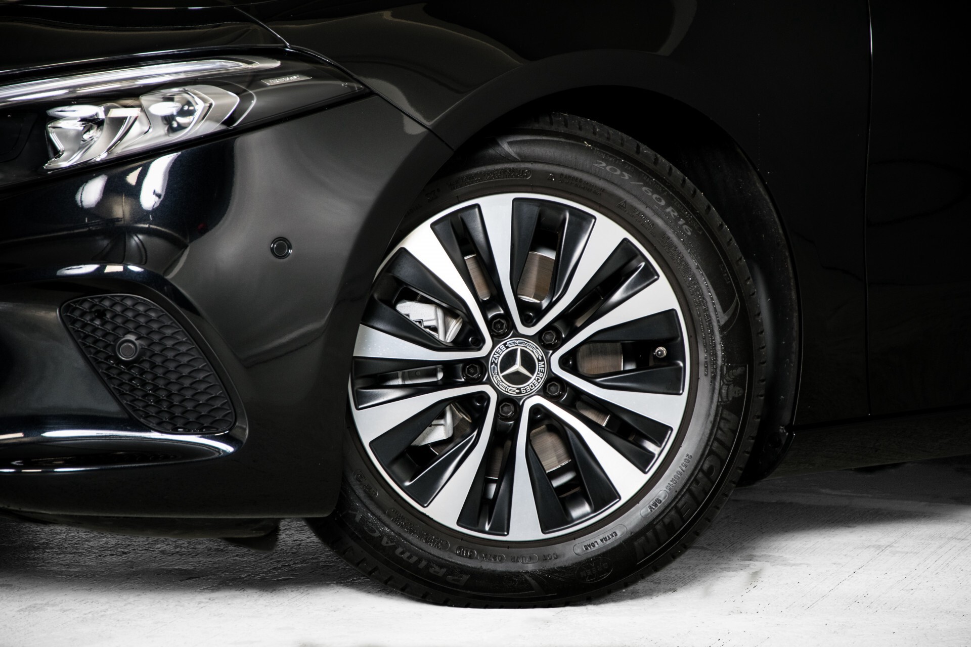 Mercedes-Benz A-Klasse 180 d Style MBUX/Camera/Stoelverwarming/LED Aut7 Foto 53