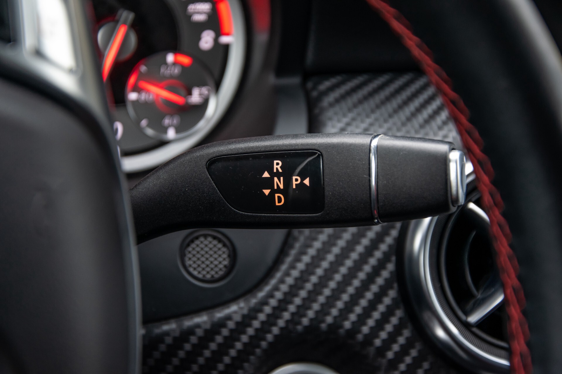 Mercedes-Benz A-Klasse 180 AMG Dynamic Handling/Camera/Xenon/Navi/Privacy Aut7 Foto 14