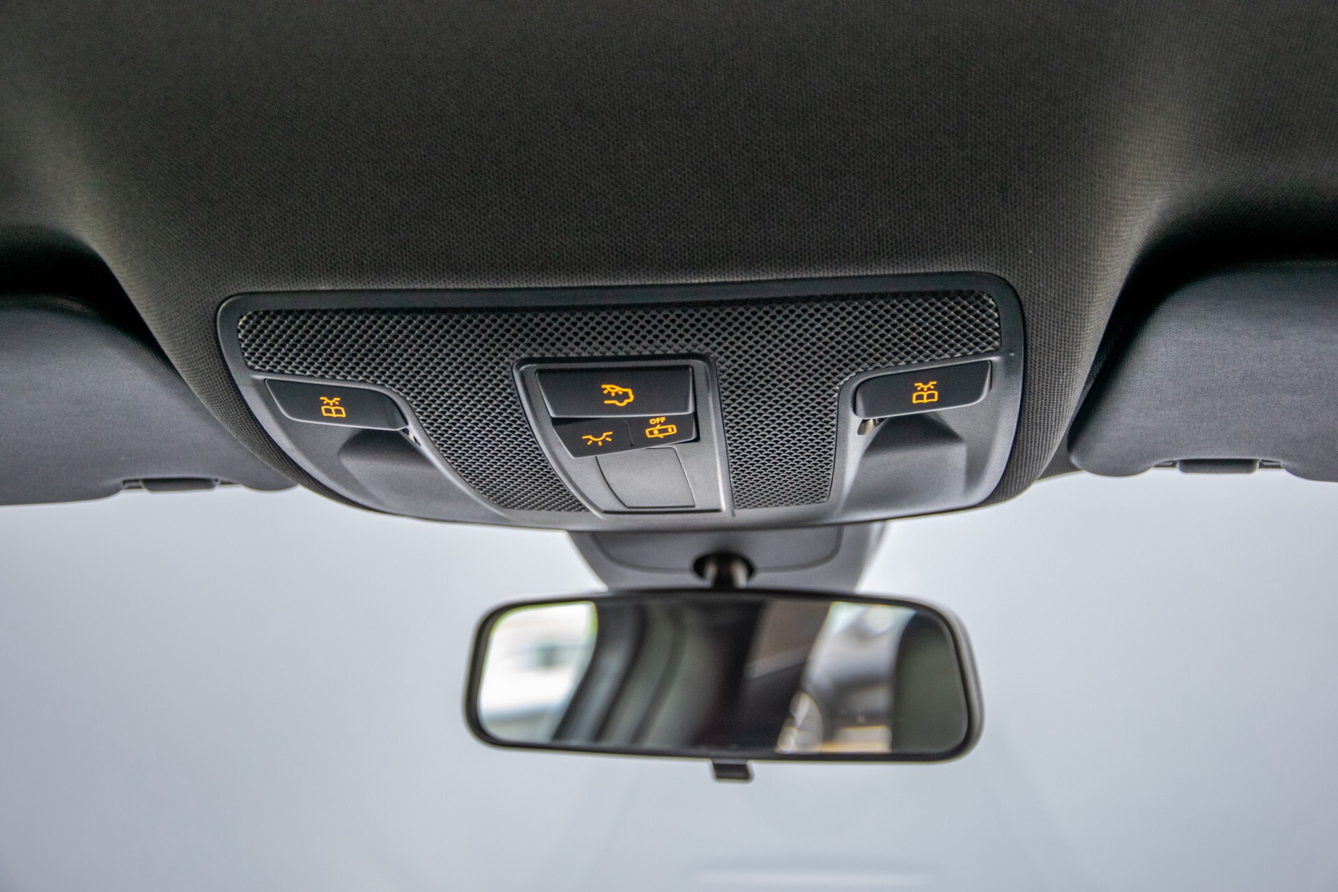 Mercedes-Benz A-Klasse 180 AMG Dynamic Handling/Camera/Xenon/Navi/Privacy Aut7 Foto 44