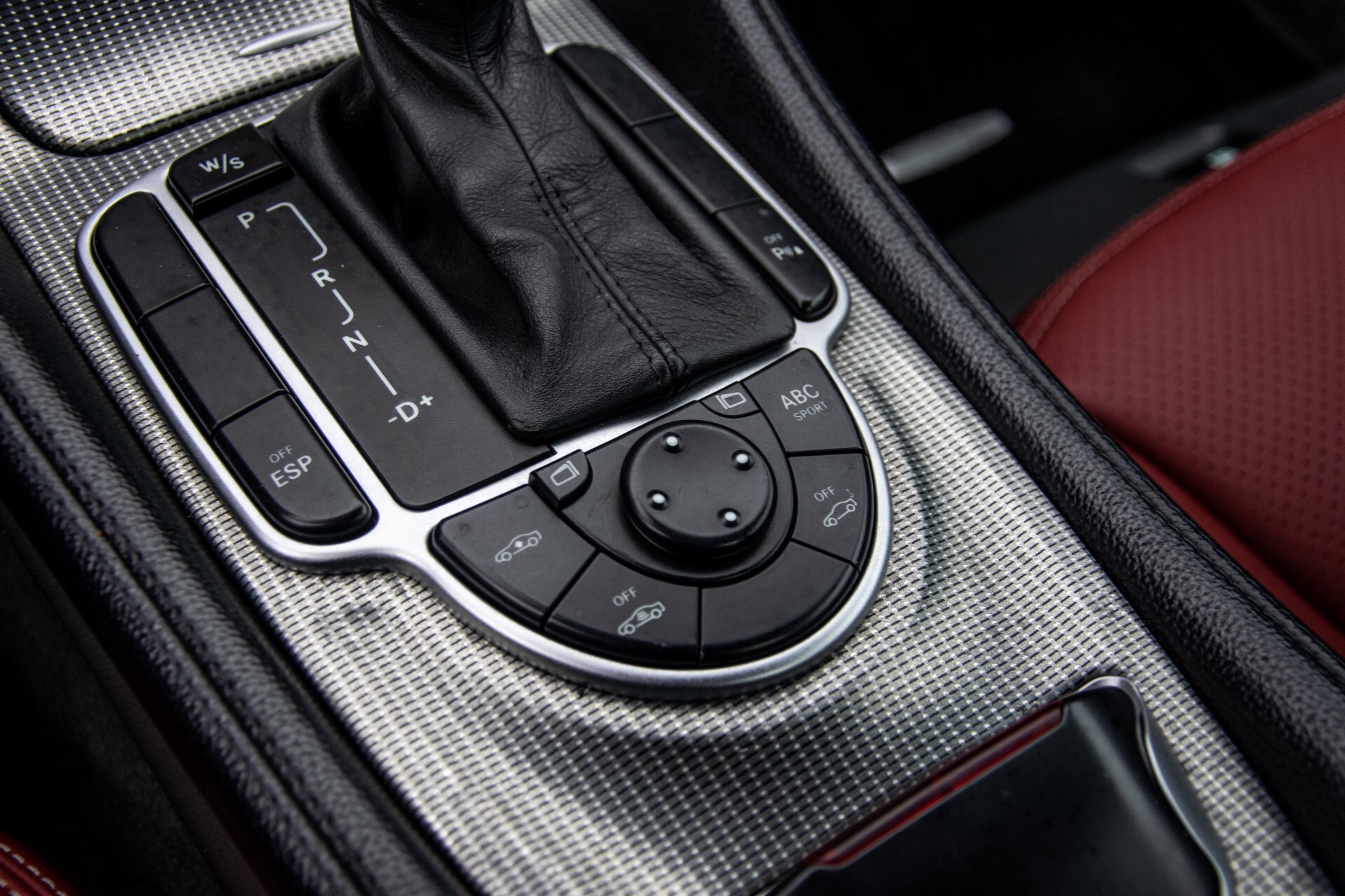 Mercedes-Benz SL-Klasse 500 Brabus uitlaatsysteem/velgen/grille/stuur Aut5 Foto 29