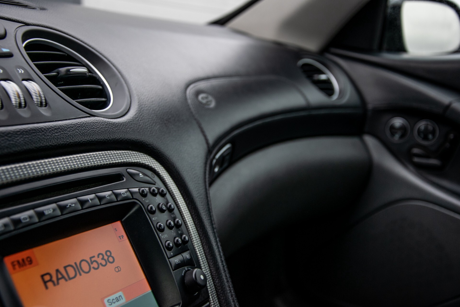 Mercedes-Benz SL-Klasse 500 Brabus uitlaatsysteem/velgen/grille/stuur Aut5 Foto 37