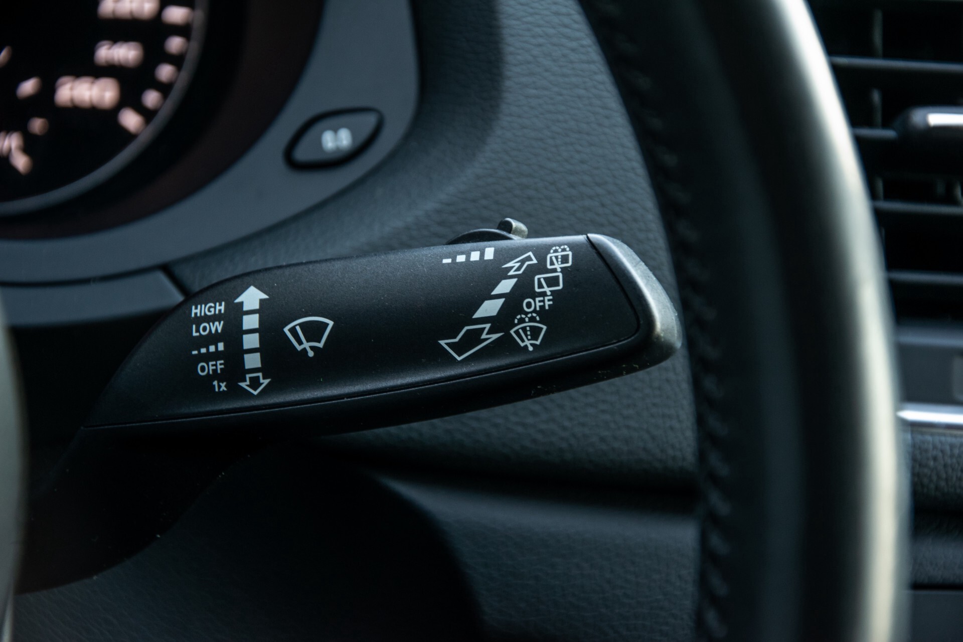 Audi Q3 2.0 TFSI quattro LED/Navi/Ecc/19"/Verw-stoelen Aut7 Foto 13