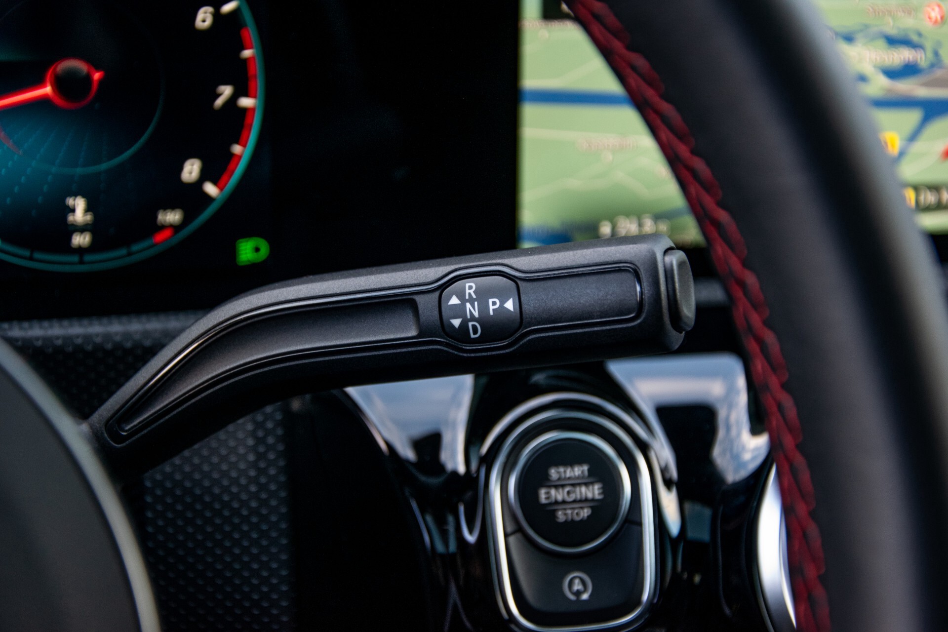 Mercedes-Benz CLA-Klasse Shooting Brake 250 AMG Panorama/Rij-assistentie/Burmester/Night Aut7 Foto 14