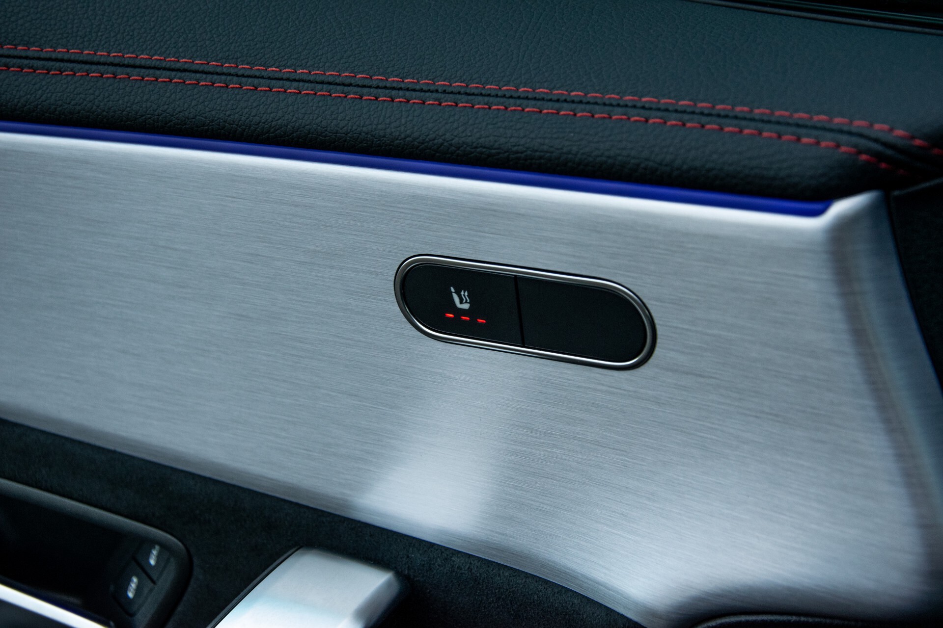 Mercedes-Benz CLA-Klasse Shooting Brake 250 AMG Panorama/Rij-assistentie/Burmester/Night Aut7 Foto 26