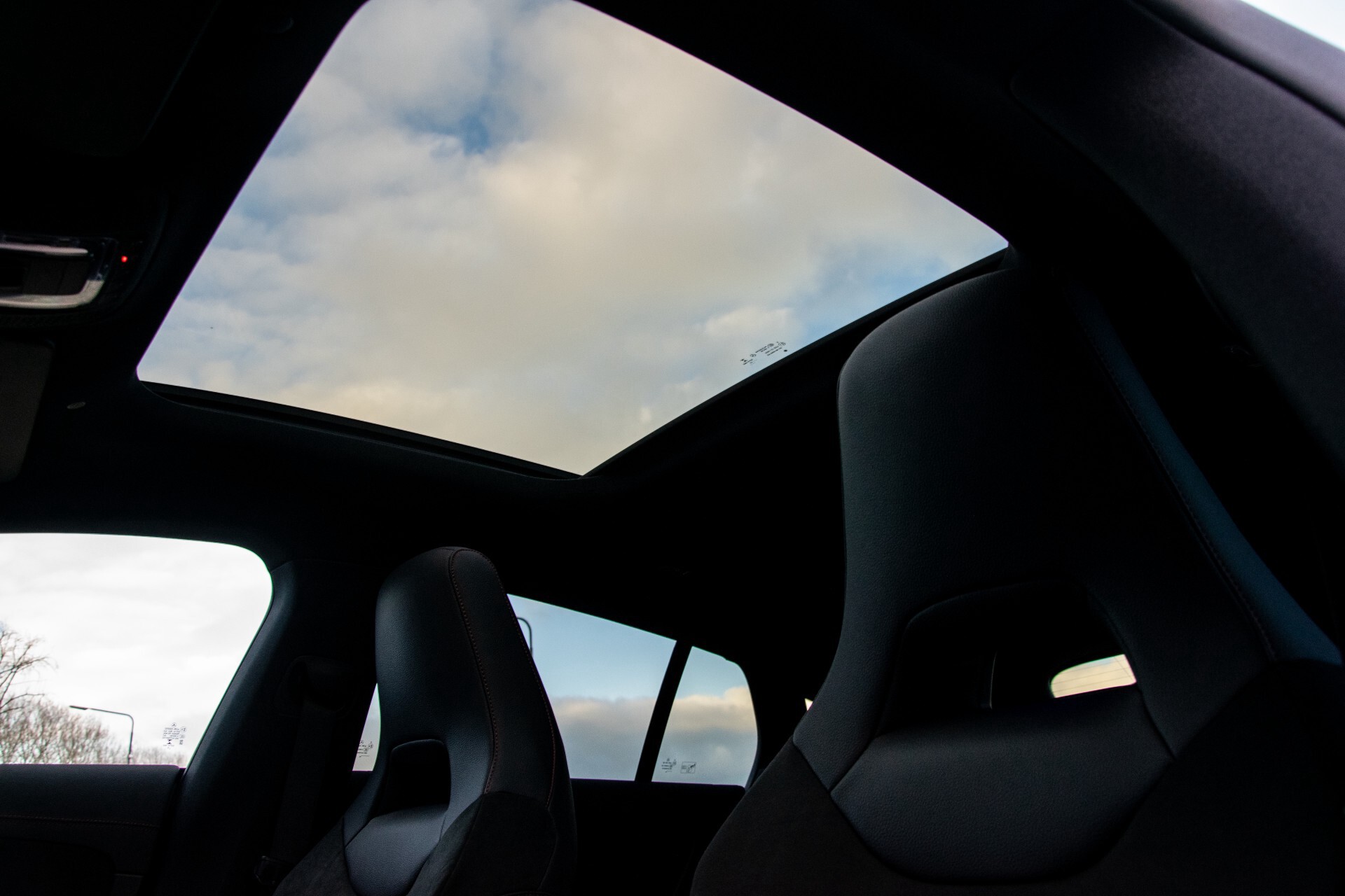 Mercedes-Benz CLA-Klasse Shooting Brake 250 AMG Panorama/Rij-assistentie/Burmester/Night Aut7 Foto 55