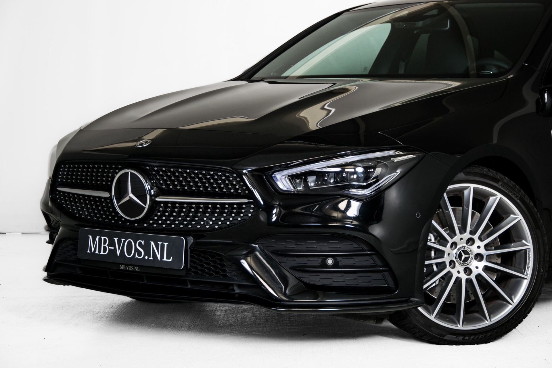 Mercedes-Benz CLA-Klasse Shooting Brake 250 AMG Panorama/Rij-assistentie/Burmester/Night Aut7 Foto 58
