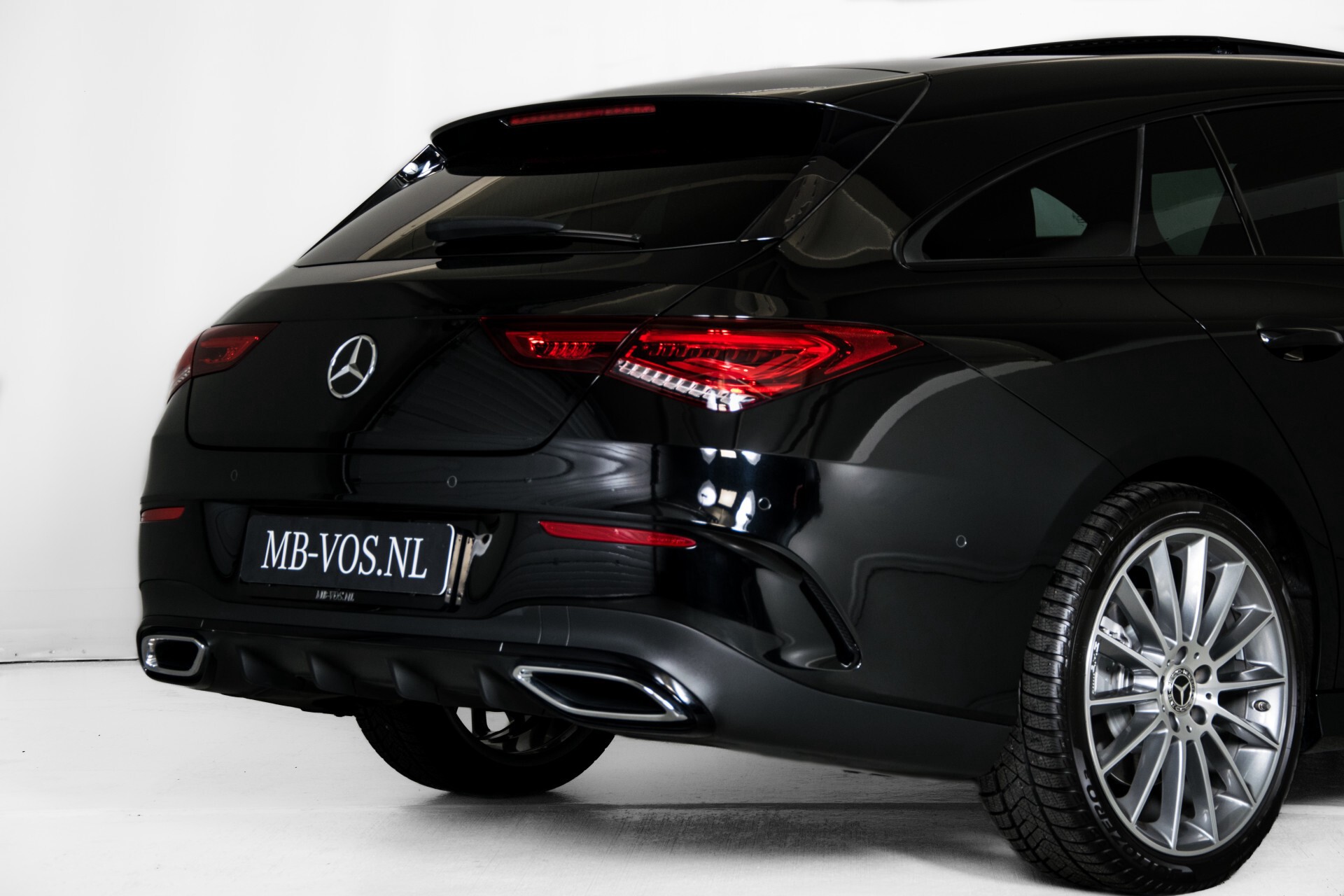 Mercedes-Benz CLA-Klasse Shooting Brake 250 AMG Panorama/Rij-assistentie/Burmester/Night Aut7 Foto 59