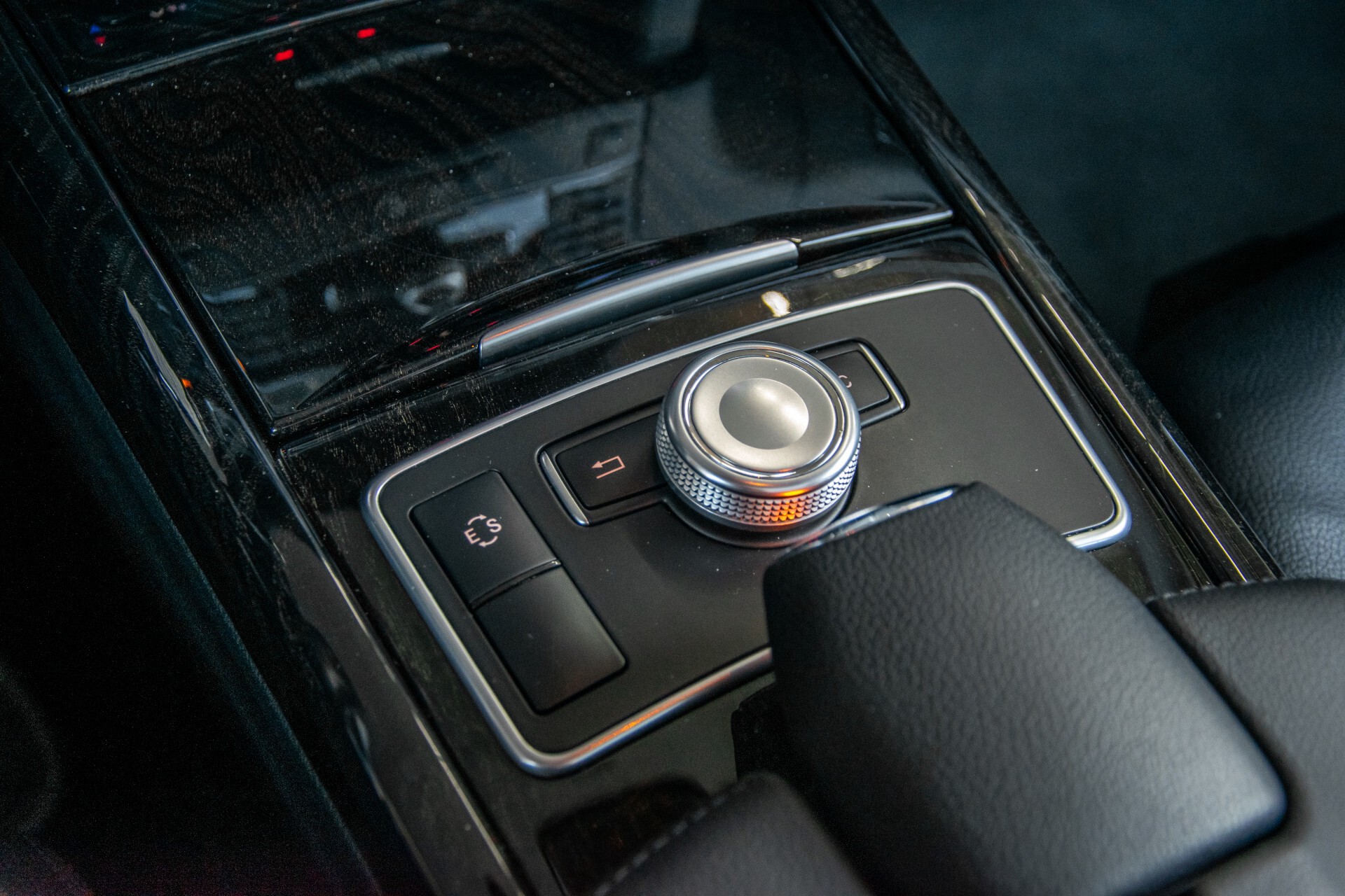 Mercedes-Benz E-Klasse Estate 200 CGI Avantgarde Schuifdak/Stoelverwarming/ILS/Navi/Pts Aut7 Foto 20