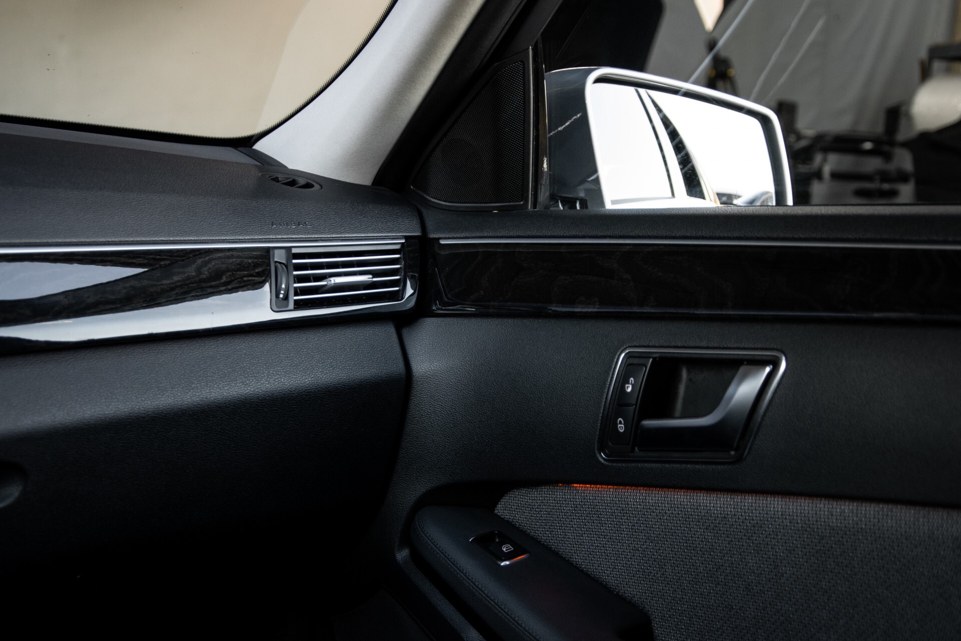 Mercedes-Benz E-Klasse Estate 200 CGI Avantgarde Schuifdak/Stoelverwarming/ILS/Navi/Pts Aut7 Foto 29
