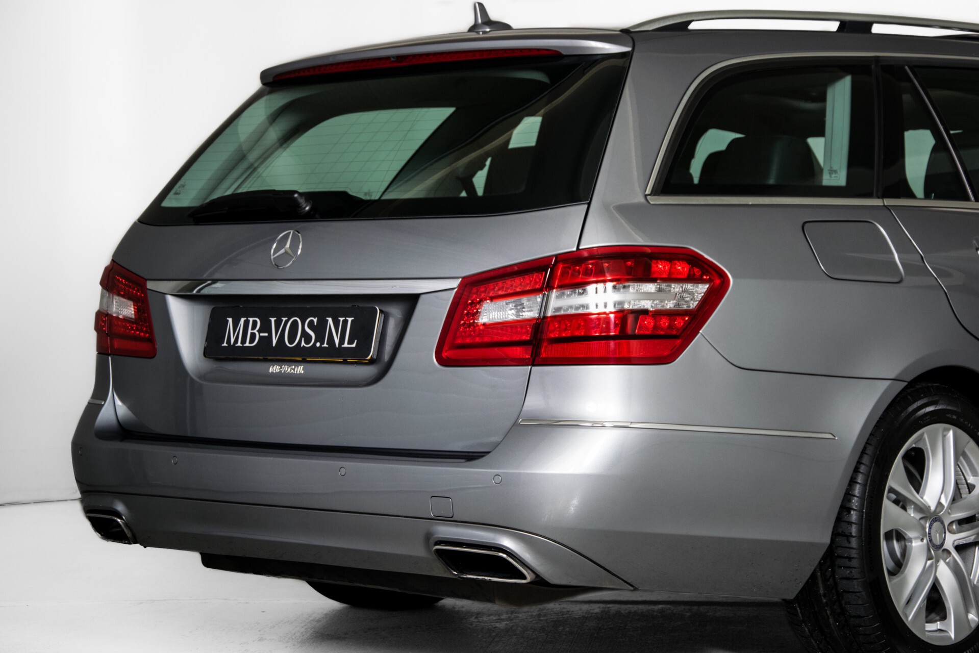 Mercedes-Benz E-Klasse Estate 200 CGI Avantgarde Schuifdak/Stoelverwarming/ILS/Navi/Pts Aut7 Foto 36