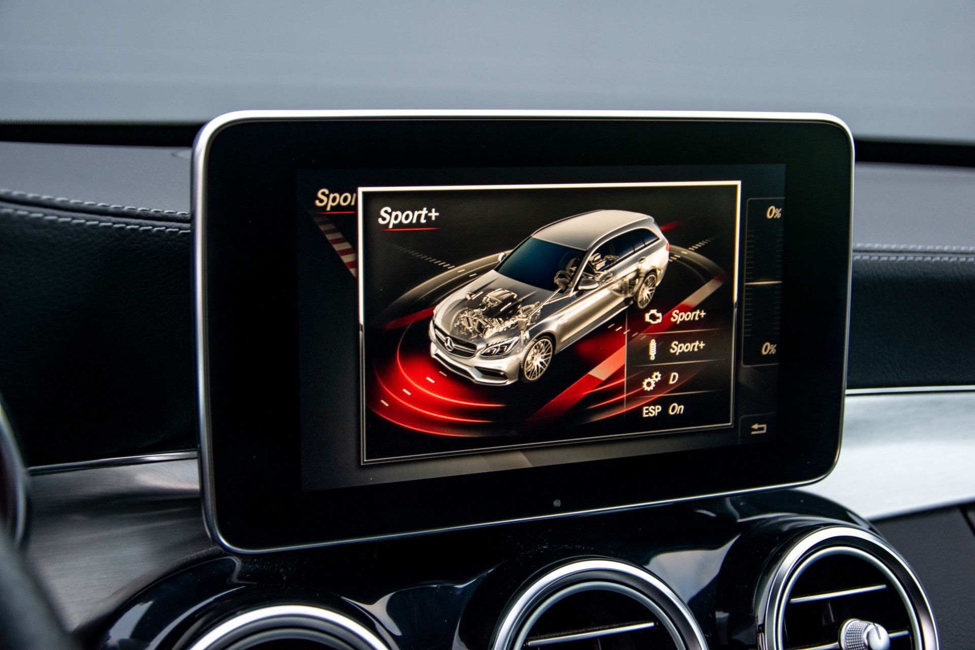 Mercedes-Benz C-Klasse Estate 63 AMG Night Designo | Rij-assistentie | Keyless | Burmester | Panorama Aut7 Foto 29