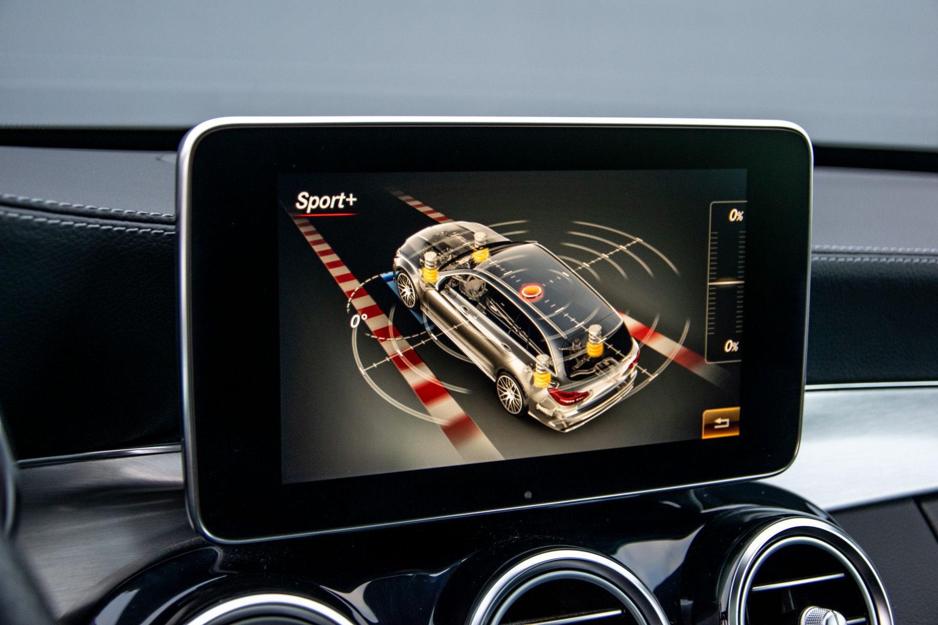 Mercedes-Benz C-Klasse Estate 63 AMG Night Designo | Rij-assistentie | Keyless | Burmester | Panorama Aut7 Foto 31