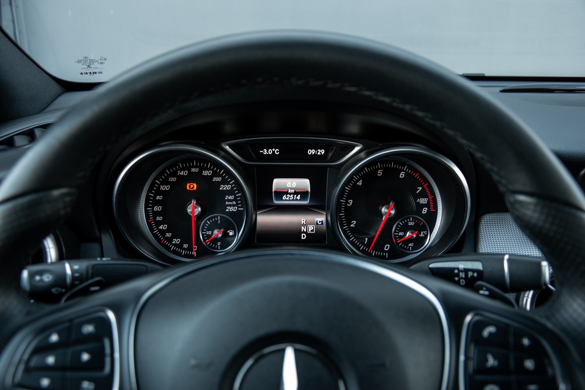 Mercedes-Benz CLA-Klasse 180 Urban Mediadisplay/Stoelverwarming/LED Aut7 Foto 12