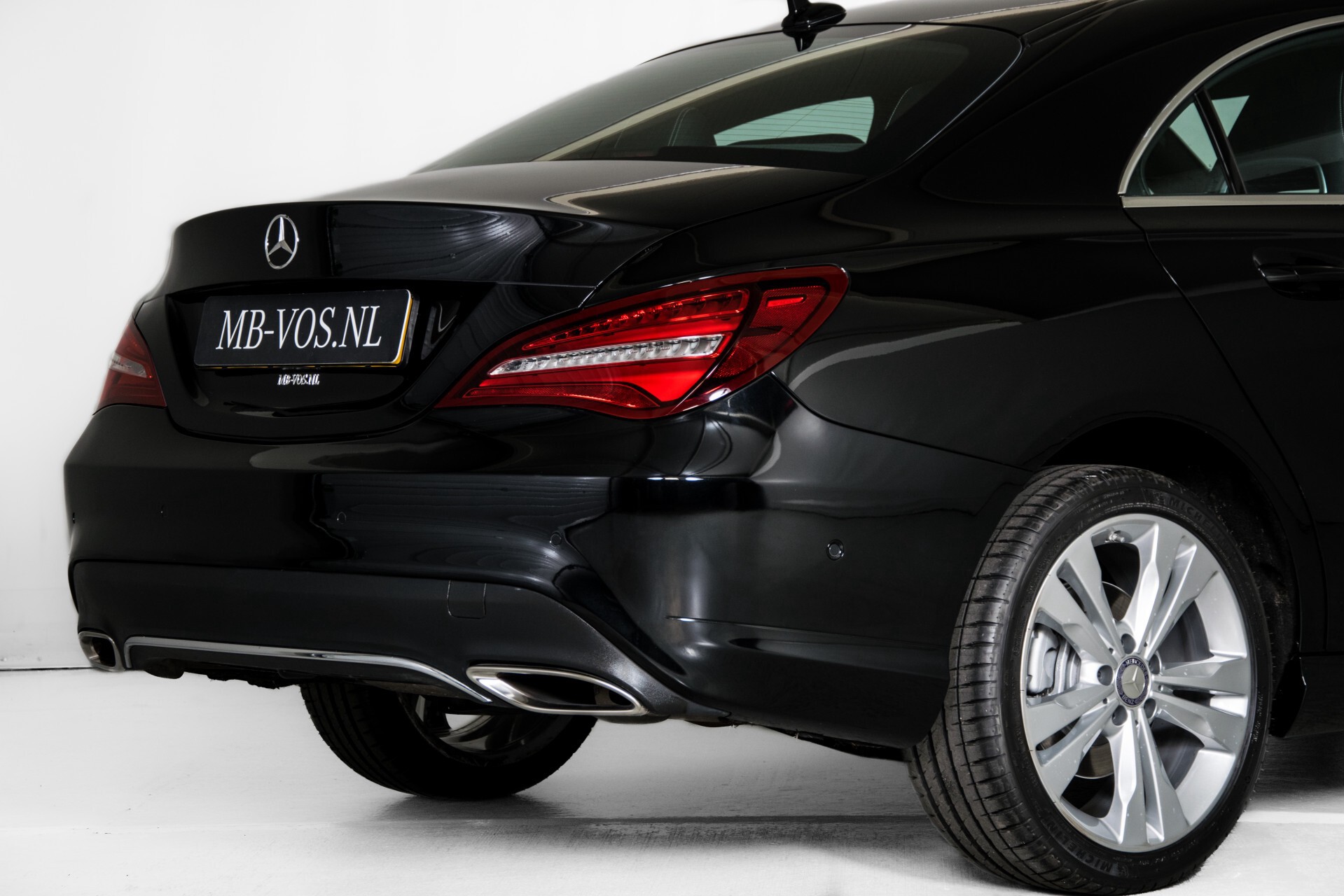 Mercedes-Benz CLA-Klasse 180 Urban Mediadisplay/Stoelverwarming/LED Aut7 Foto 47