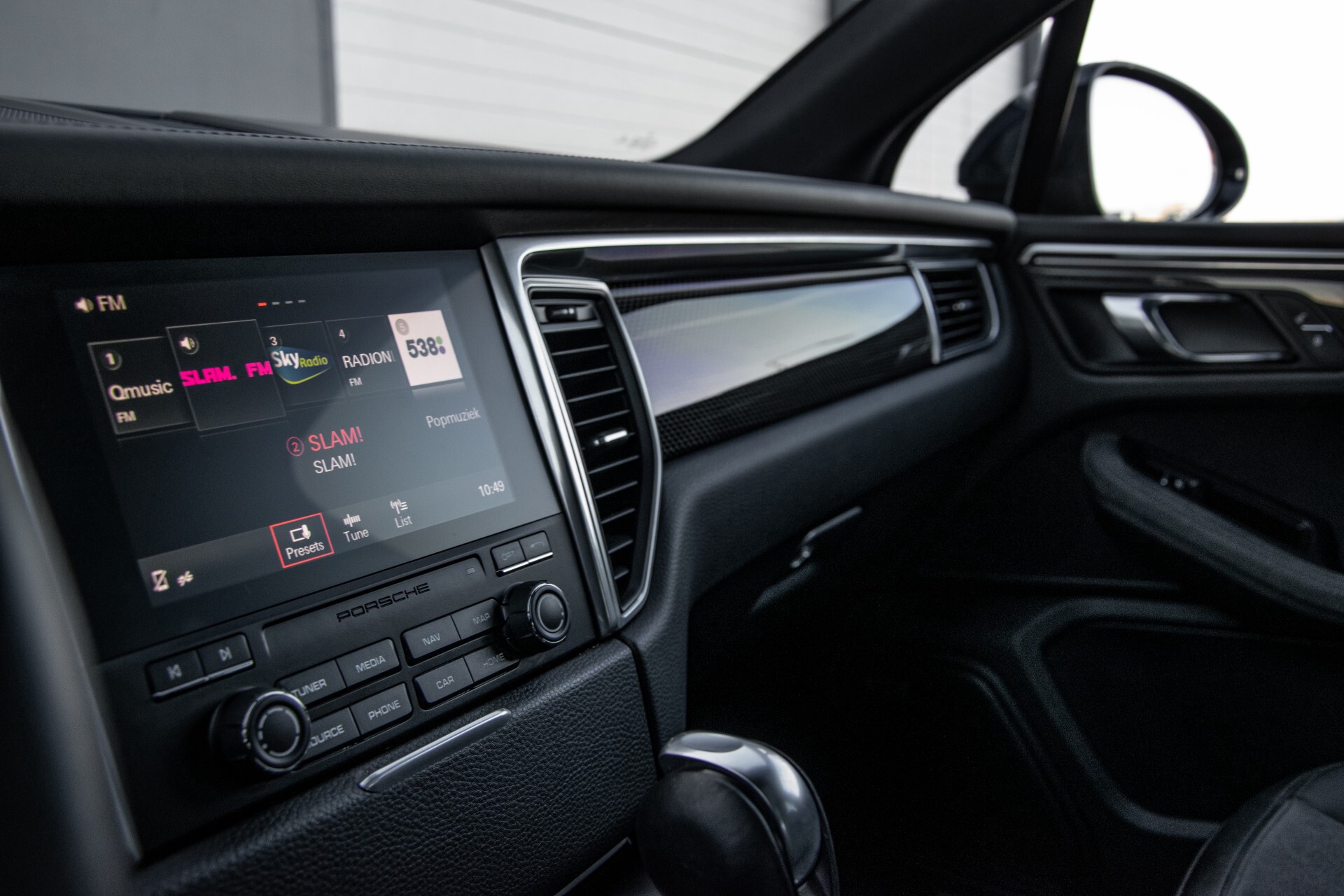 Porsche Macan 3.0 GTS Luchtvering/Panorama/Carbon/Bose/360-camera/Memory/PDLS Aut7 Foto 32