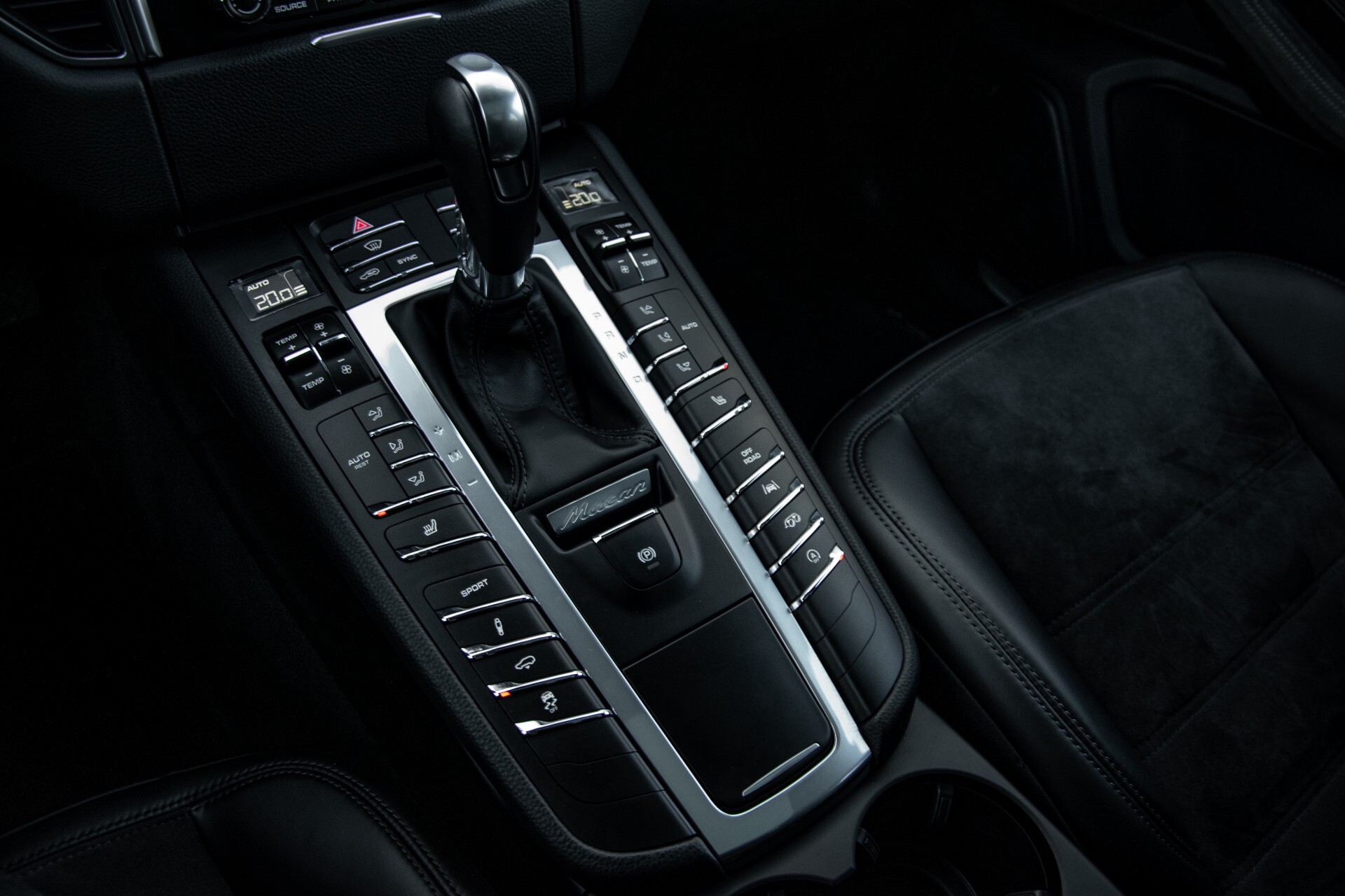 Porsche Macan 3.0 GTS Luchtvering/Panorama/Carbon/Bose/360-camera/Memory/PDLS Aut7 Foto 33