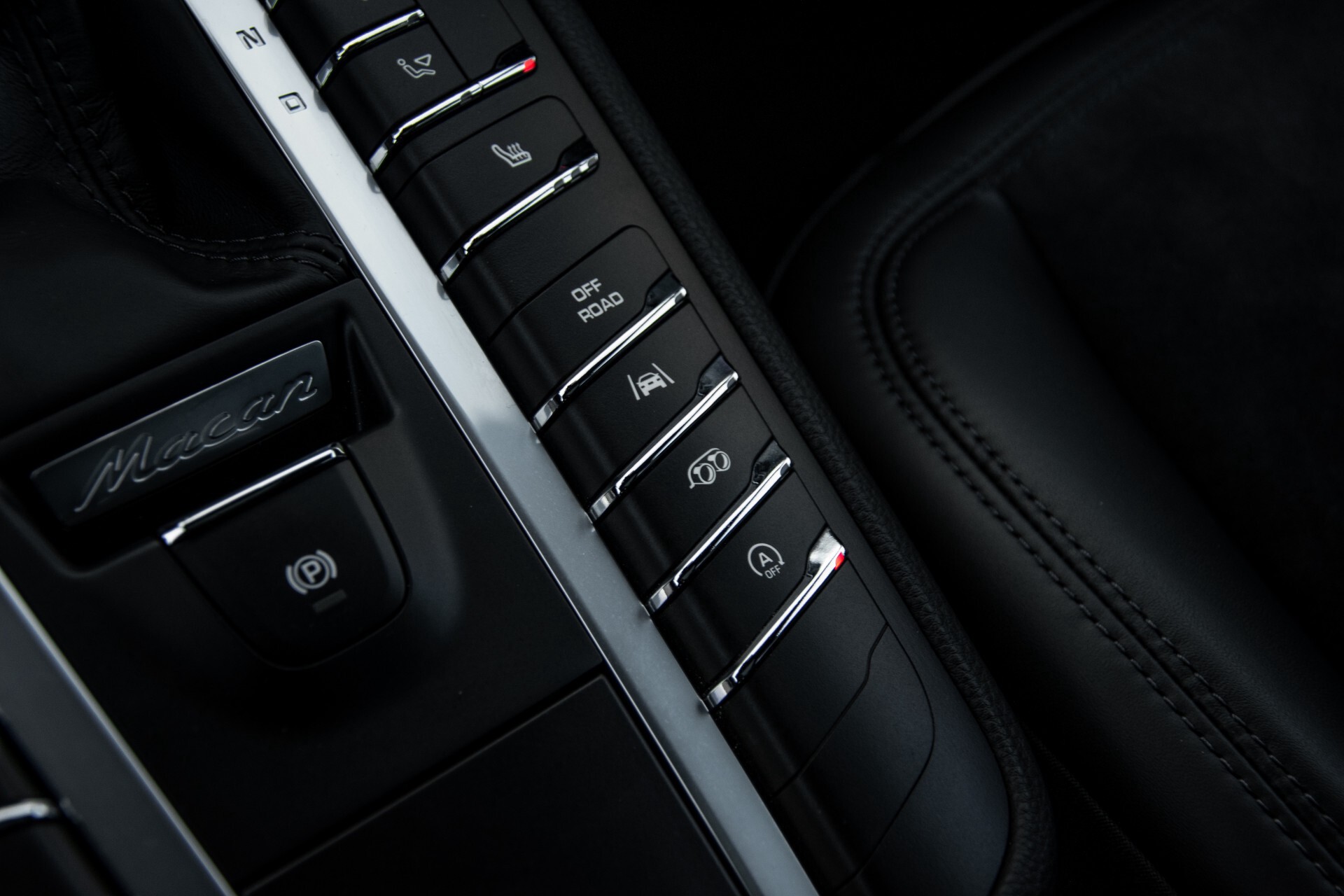 Porsche Macan 3.0 GTS Luchtvering/Panorama/Carbon/Bose/360-camera/Memory/PDLS Aut7 Foto 37