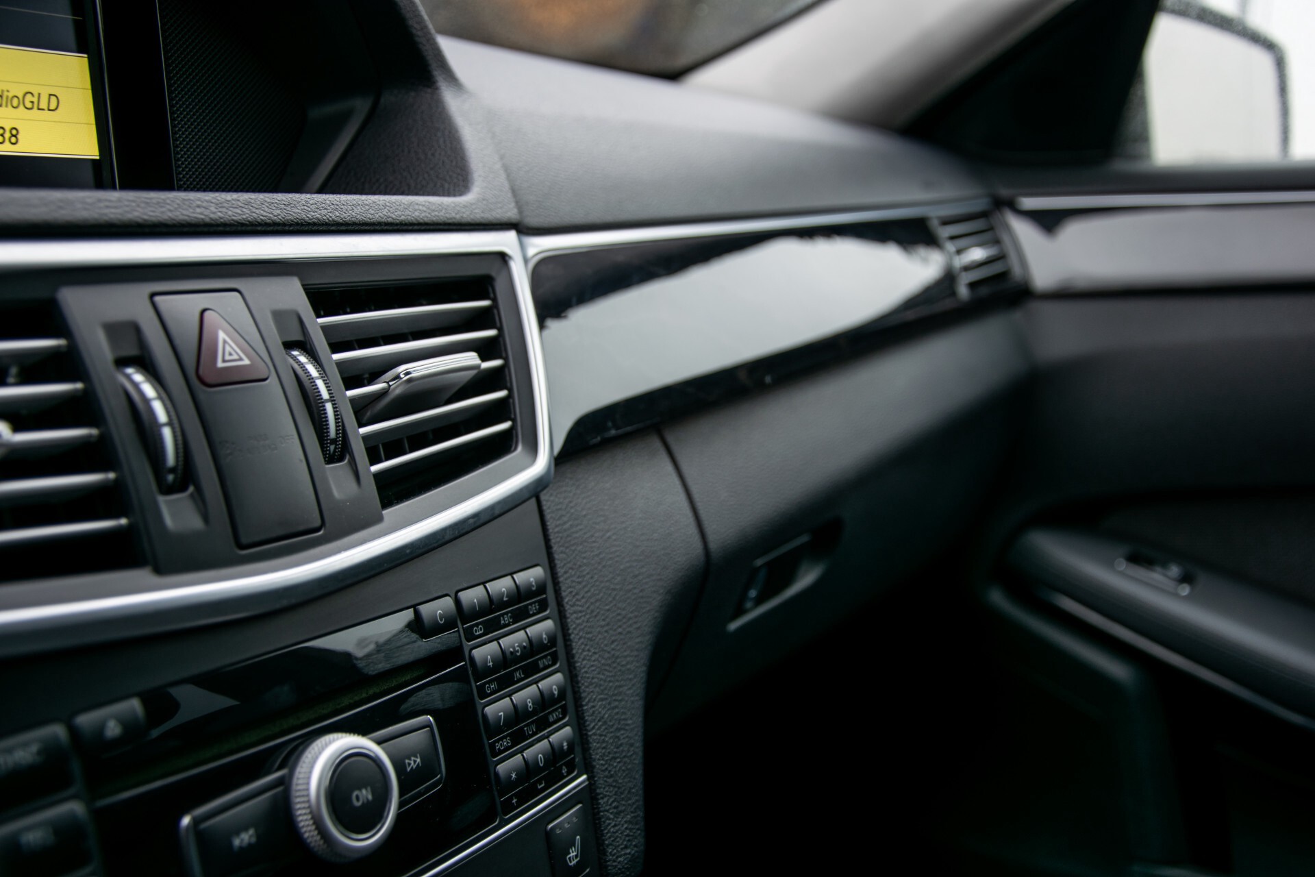 Mercedes-Benz E-Klasse Estate 220 Cdi Avantgarde Wegklapbare trekhaak/18"/Privacyglas Aut7 Foto 22