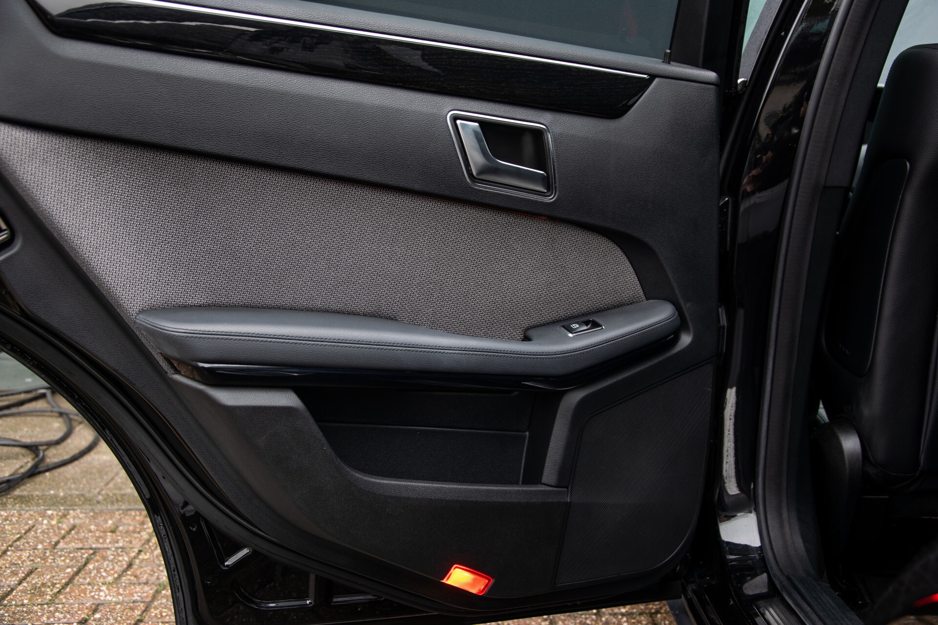 Mercedes-Benz E-Klasse Estate 220 Cdi Avantgarde Wegklapbare trekhaak/18"/Privacyglas Aut7 Foto 32